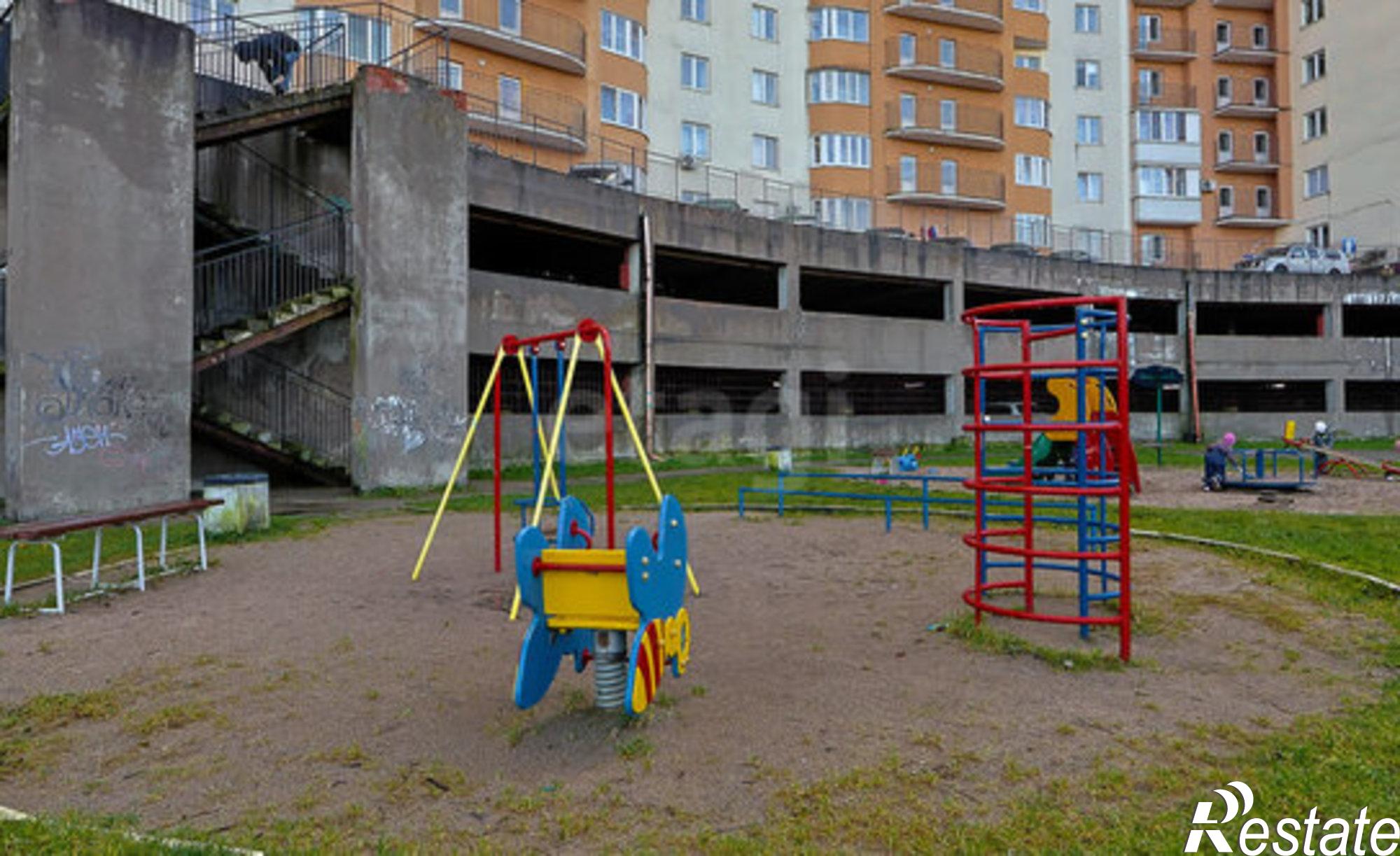 Купить квартиру за 10 000 000 рублей на ул Ю.Гагарина, 101