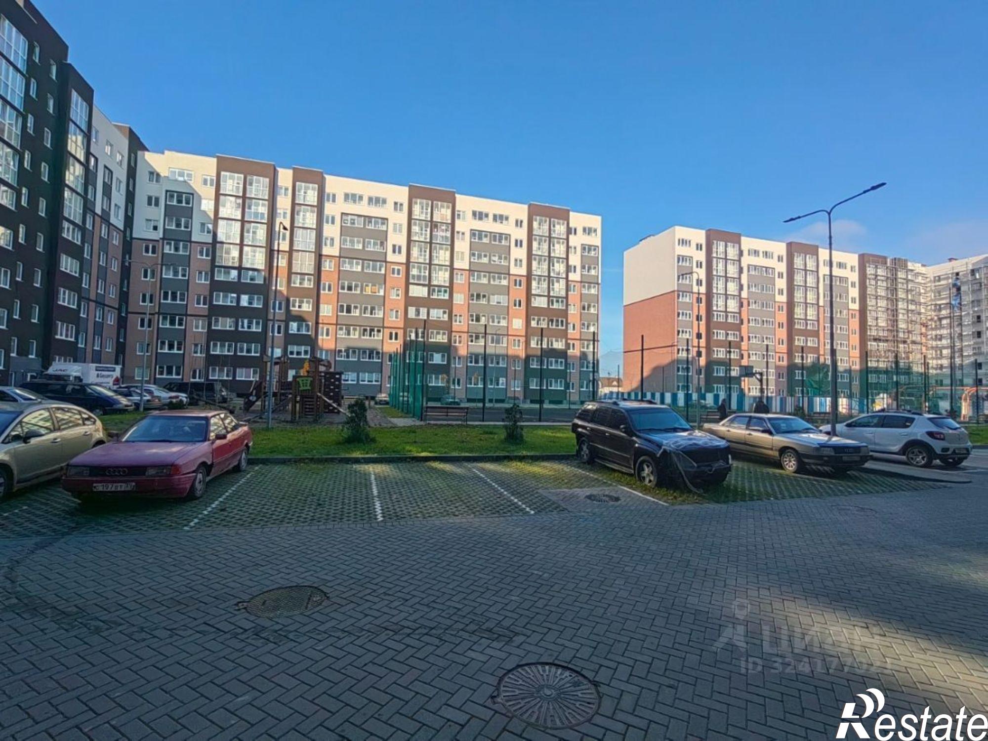 Купить квартиру за 6 100 000 рублей на Борисовский б-р, 17 2