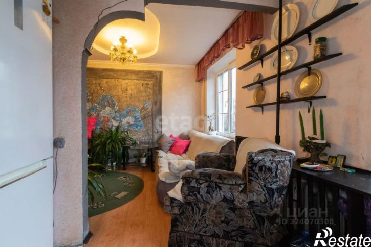 3-комн квартира ул Дзержинского, 104,  д. 104