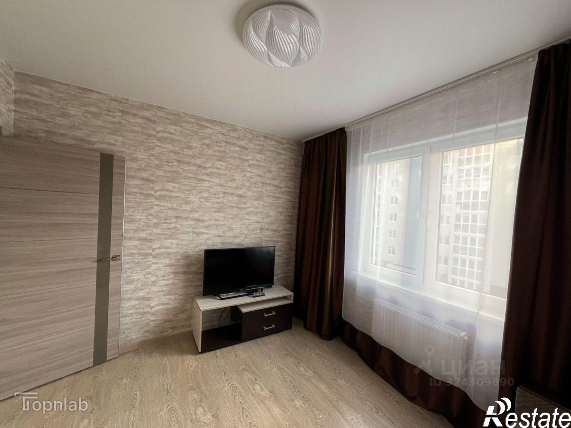 Сдать квартиру за 25 000 рублей на Калининград г., Московский