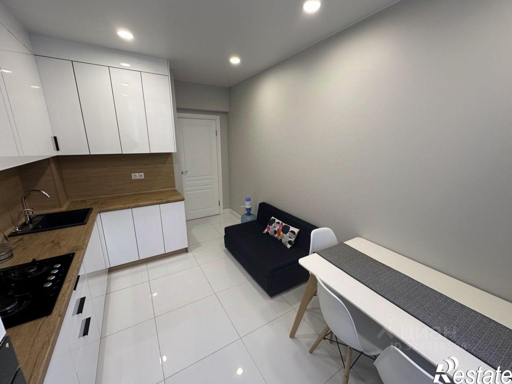 Сдать квартиру за 40 000 рублей на ул Горького, 176Г 2