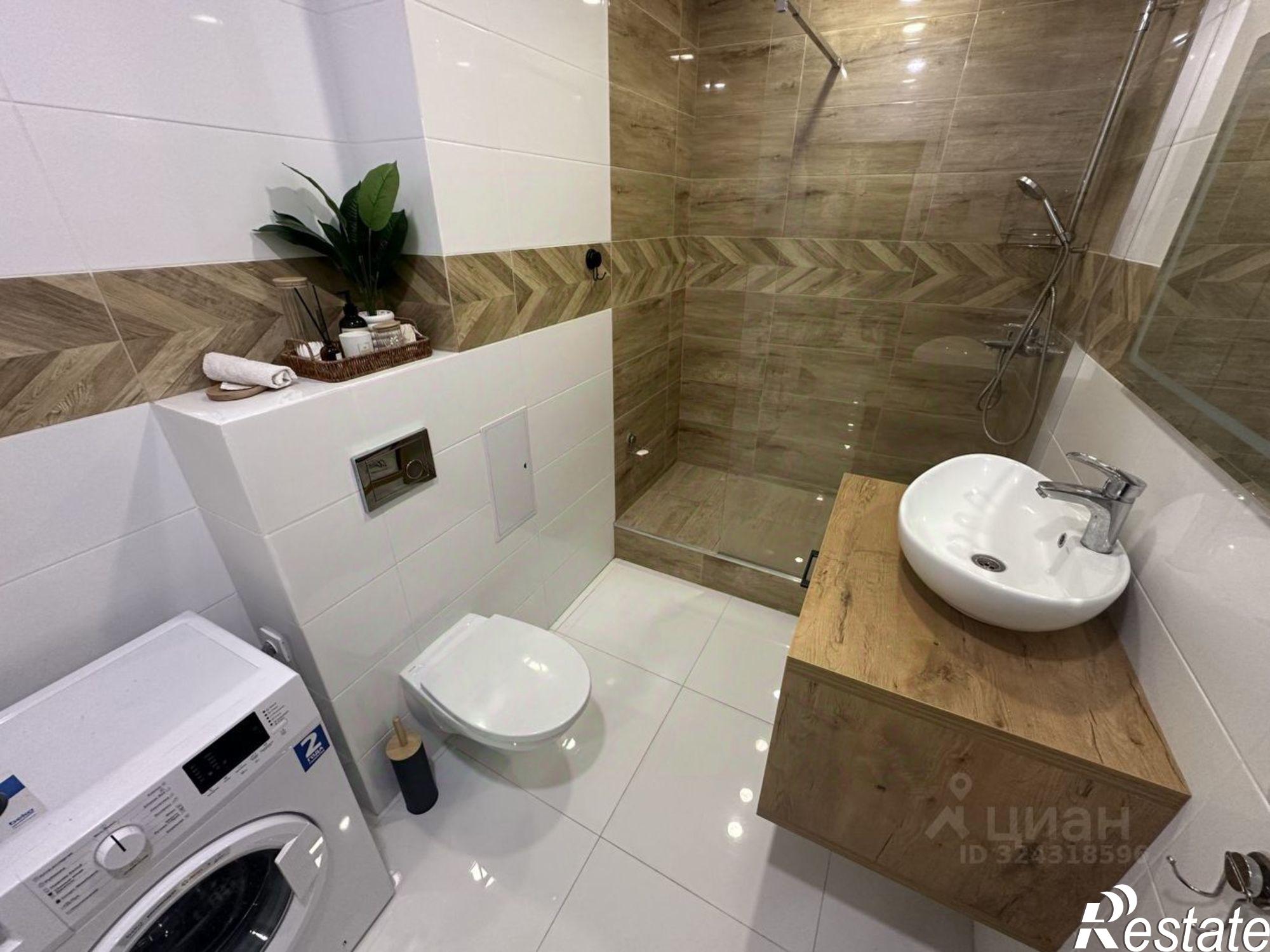 Сдать квартиру за 40 000 рублей на ул Горького, 176Г 2