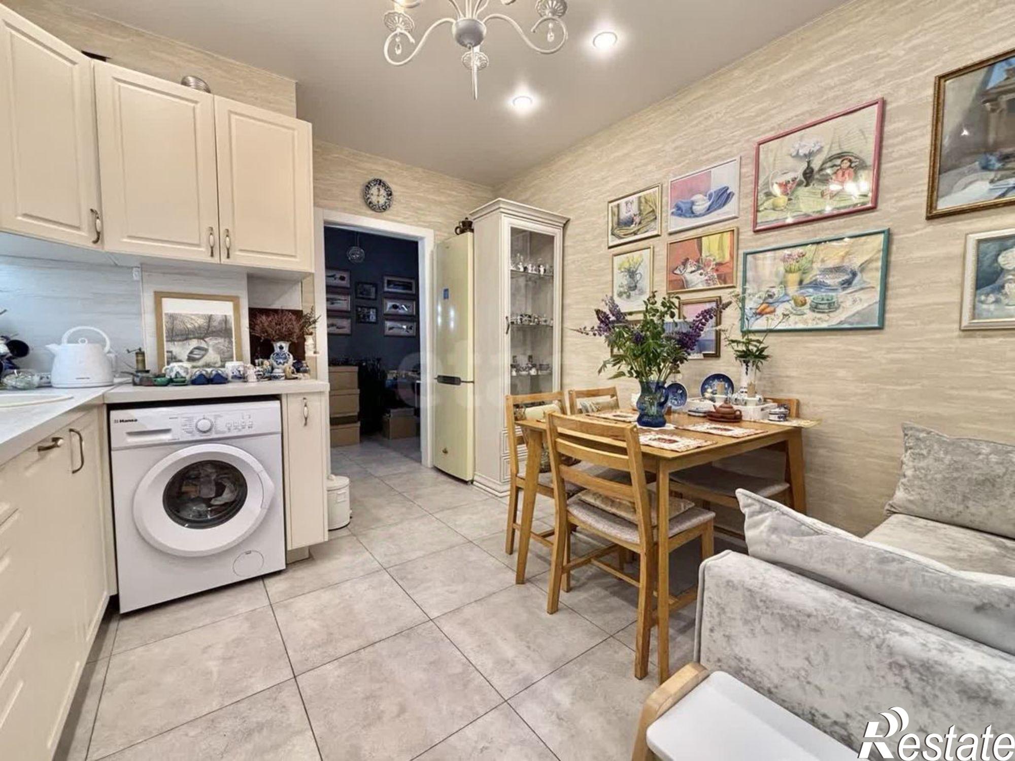 Купить квартиру за 8 200 000 рублей на Новгородская улица, 3А к5