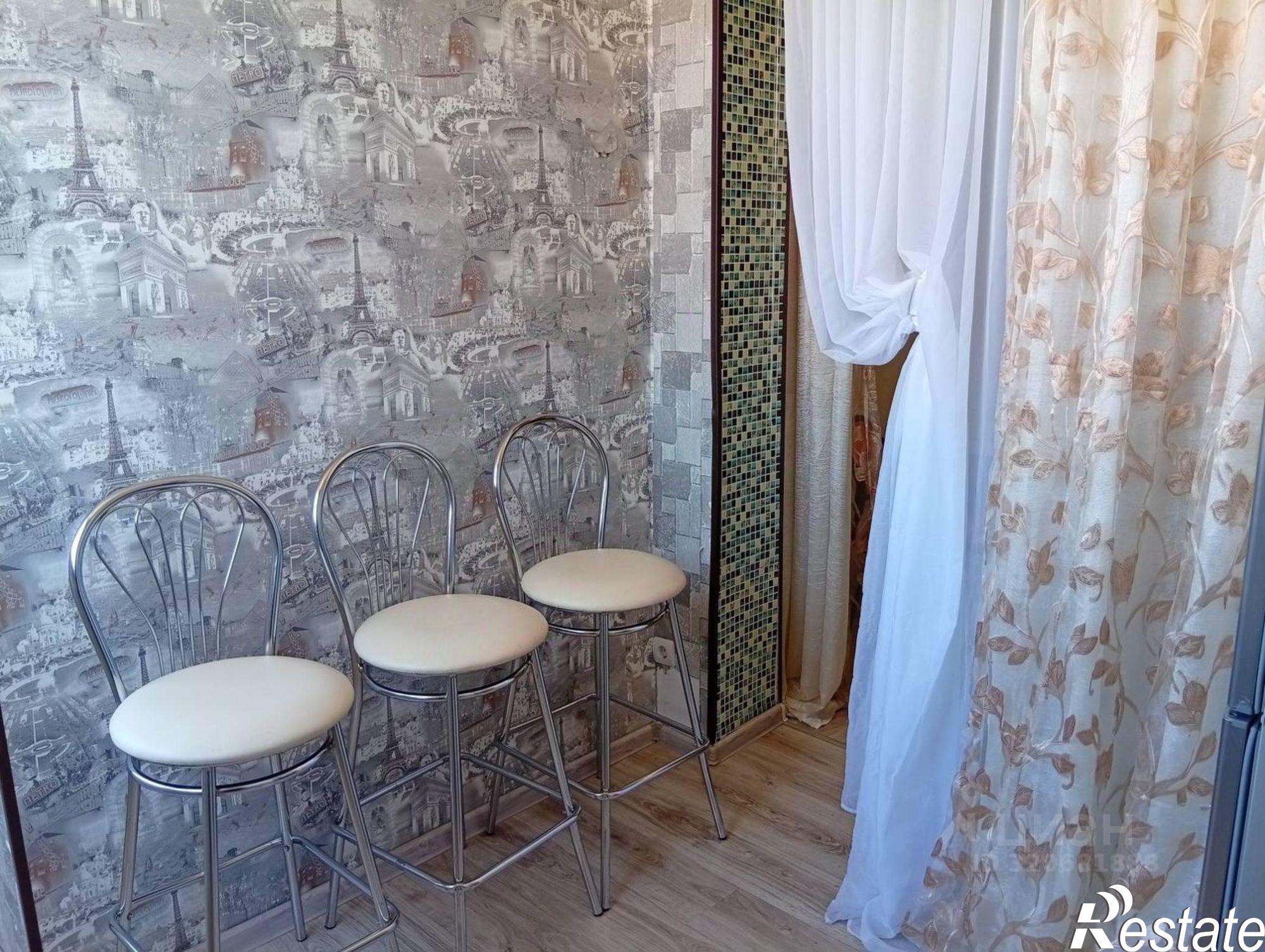 Сдать квартиру за 25 000 рублей на улица Олега Кошевого, 13