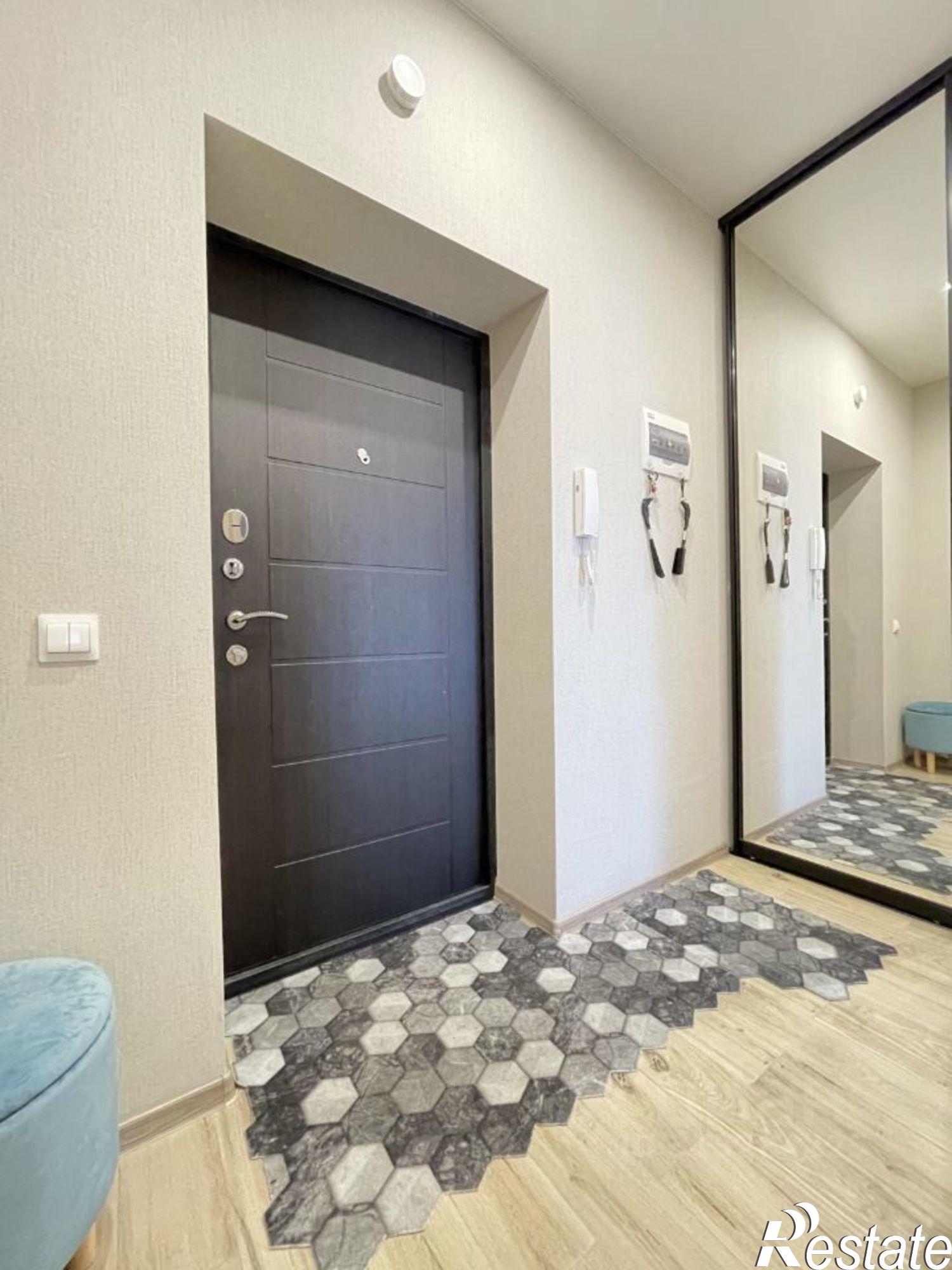 Купить квартиру за 7 350 000 рублей на Артиллерийская улица, 33А