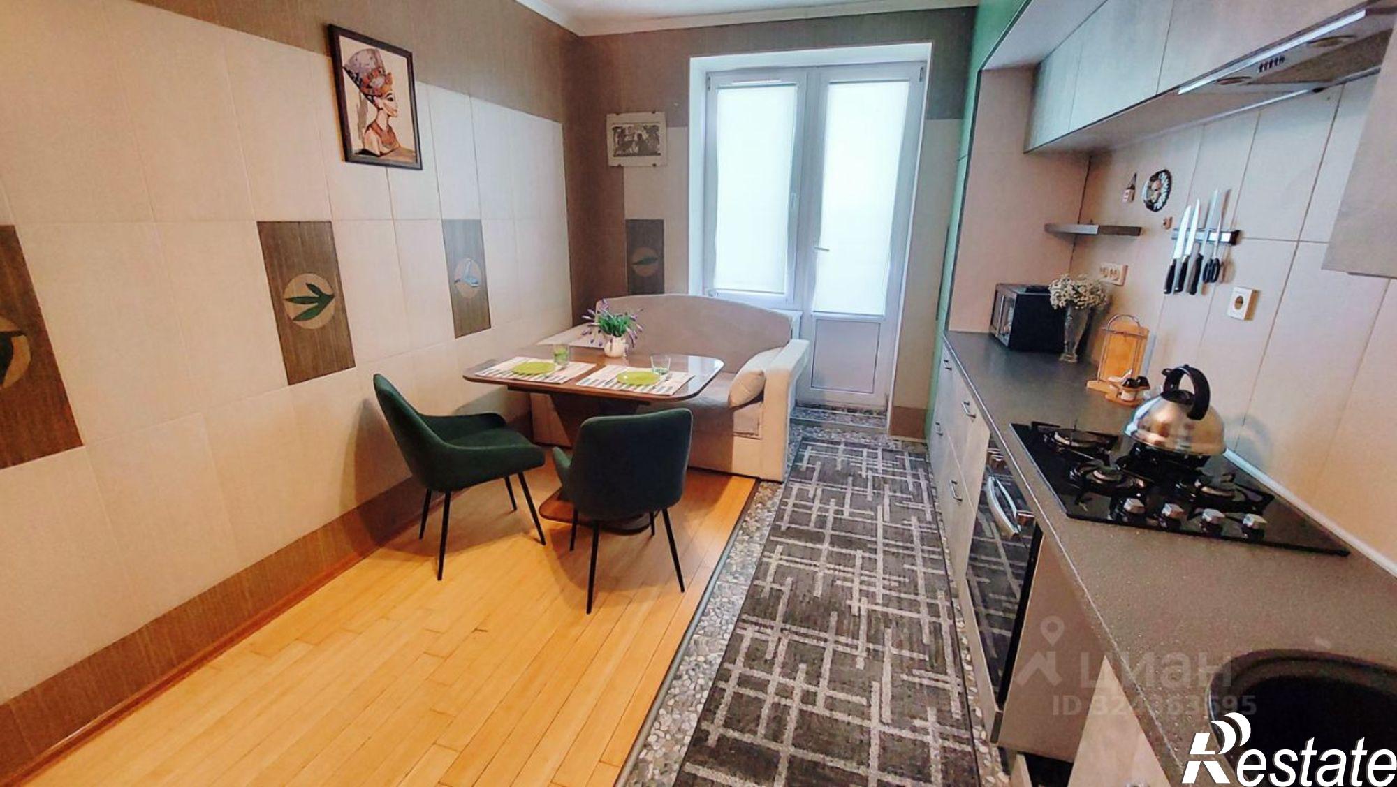 Сдать квартиру за 35 000 рублей на улица Александра Суворова, 40