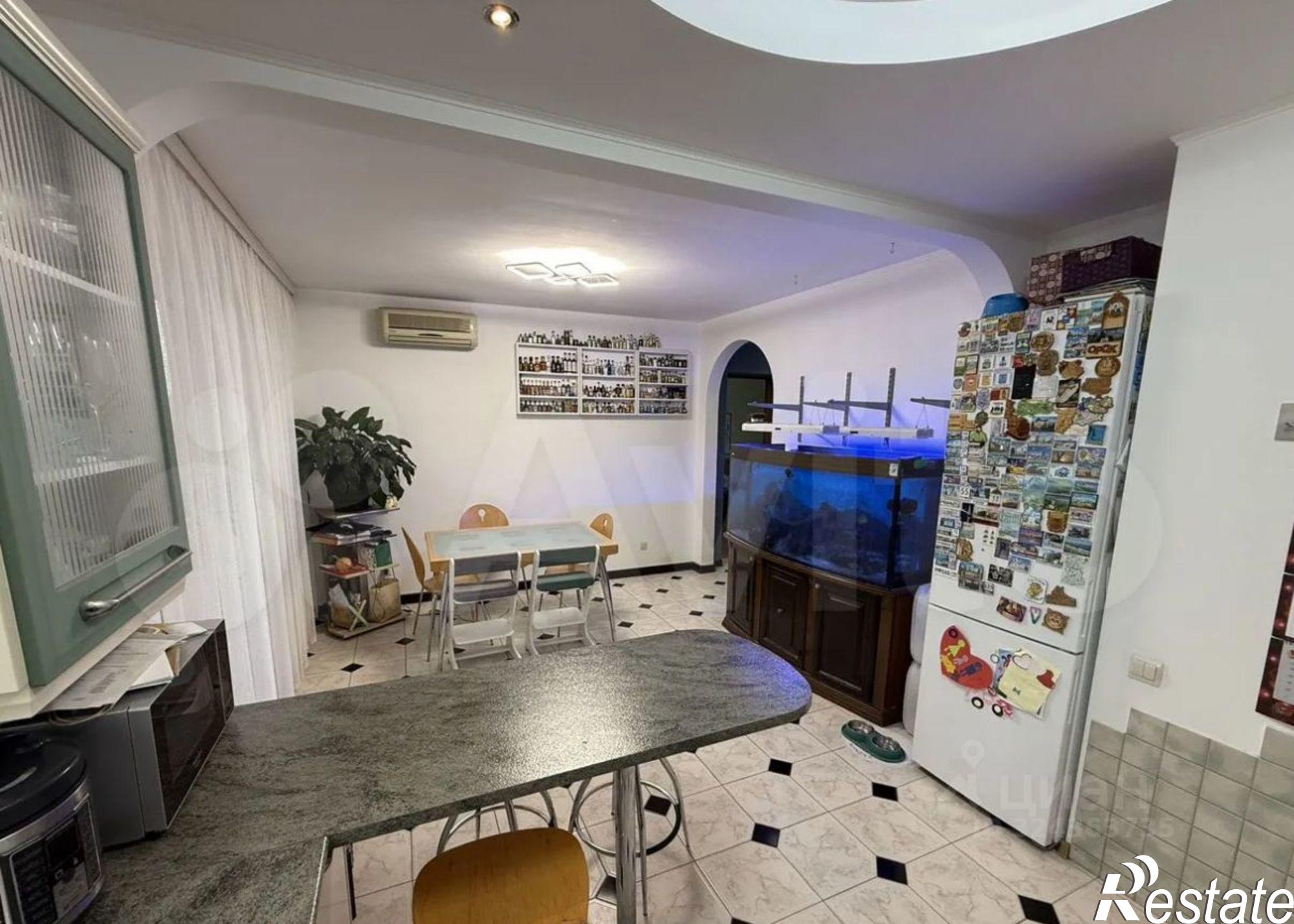 Купить квартиру за 15 000 000 рублей на Пионерская улица, 11