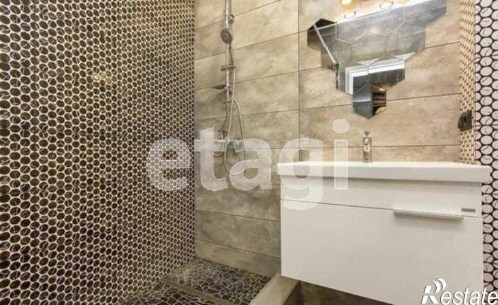 2-комн квартира улица Ульяны Громовой, 121,  д. 121