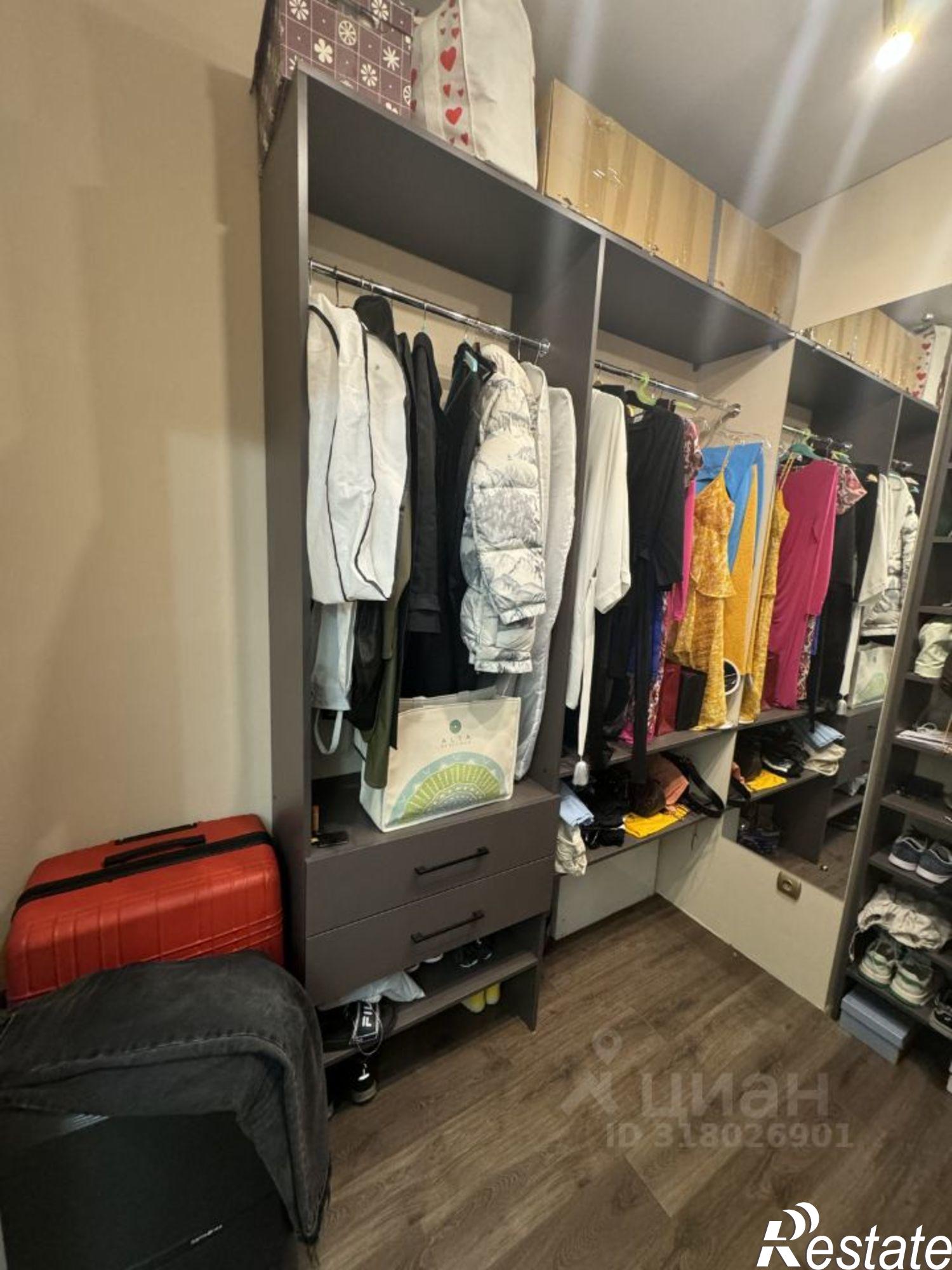 Сдать квартиру за 90 000 рублей на ул Каштановая аллея, 143И