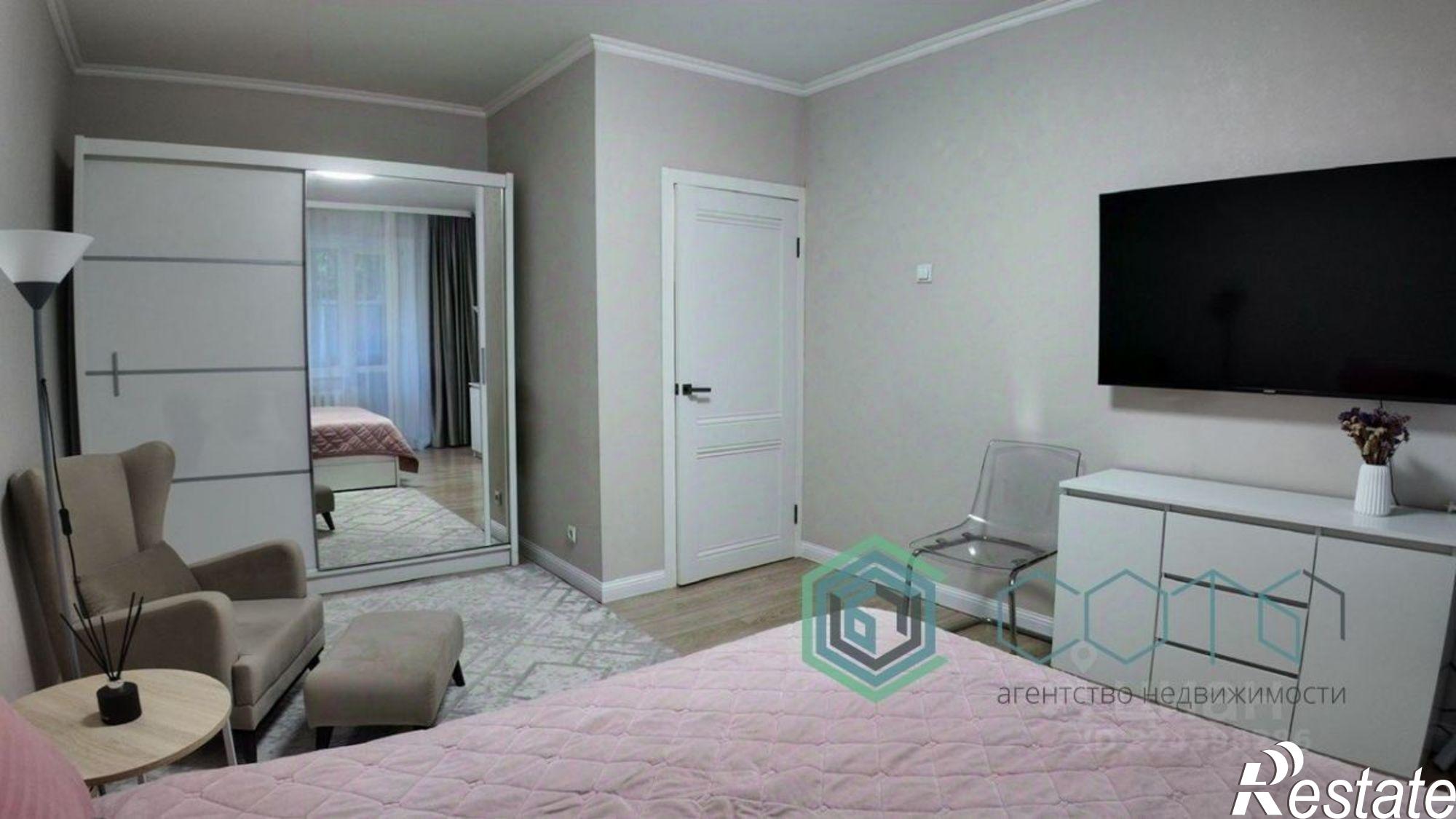 Купить квартиру за 6 100 000 рублей на ул Лейтенанта Яналова, 5