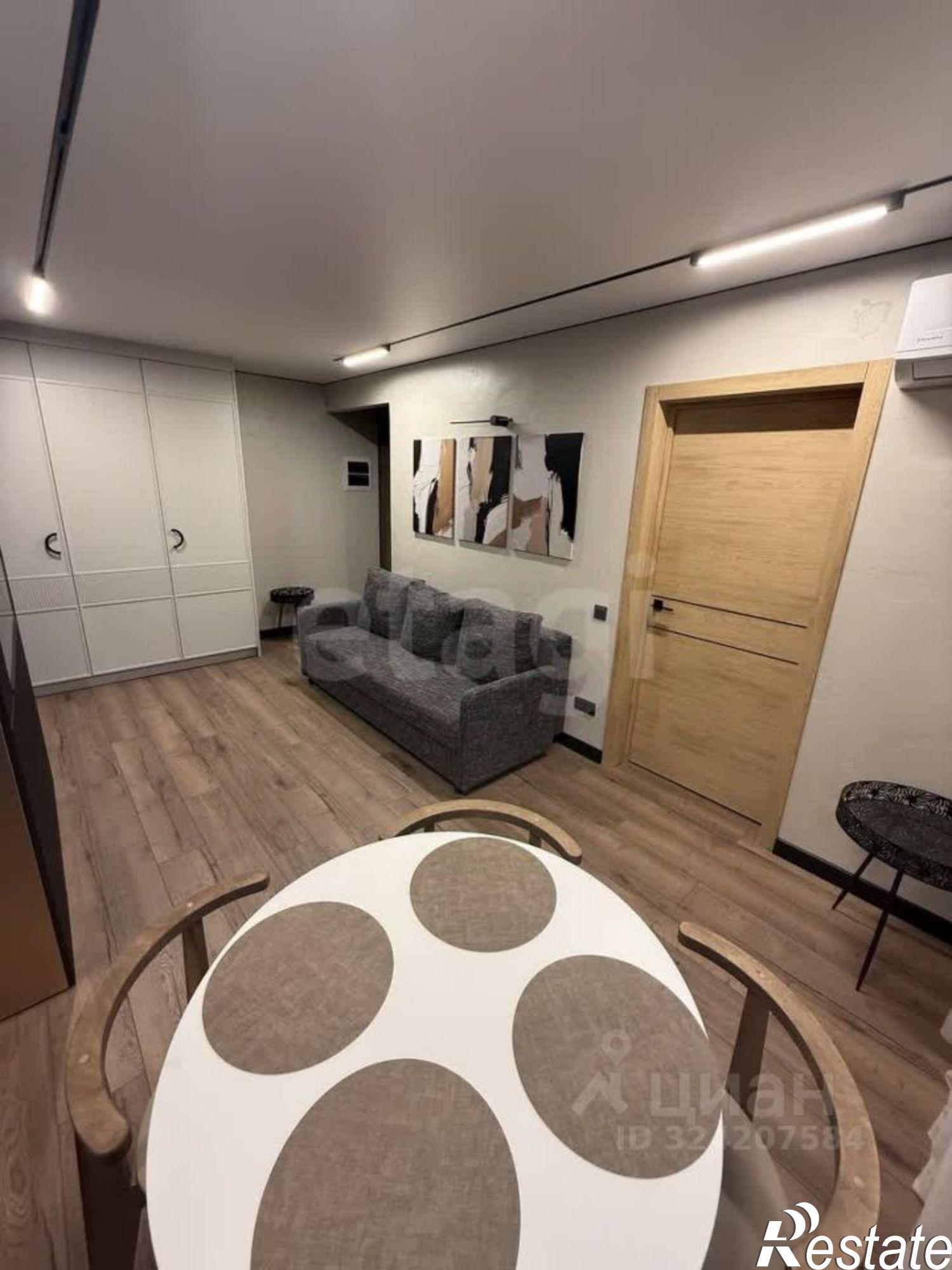 Купить квартиру за 9 100 000 рублей на Ленинский пр-кт, 19А