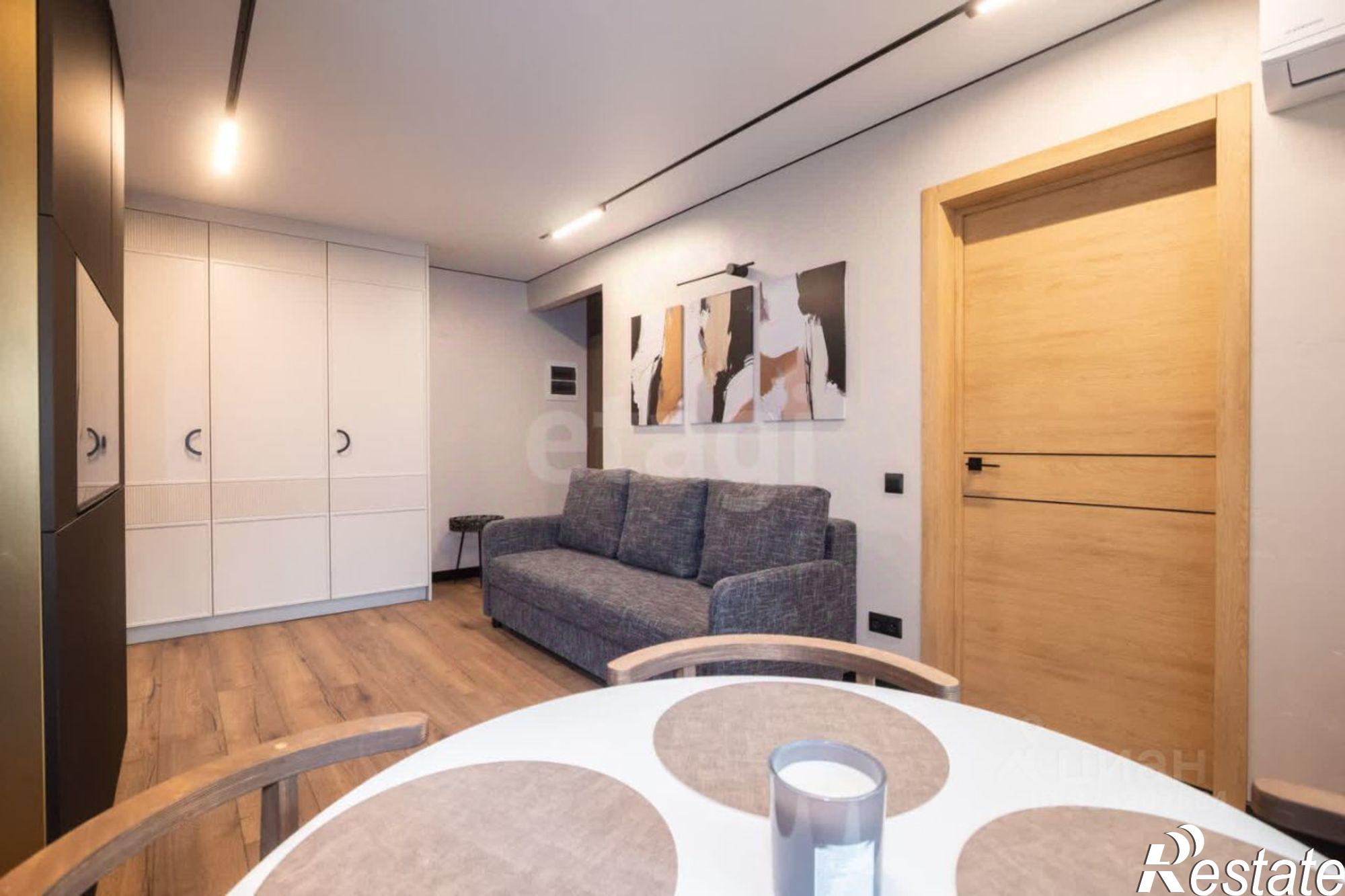 Купить квартиру за 9 100 000 рублей на Ленинский пр-кт, 19А