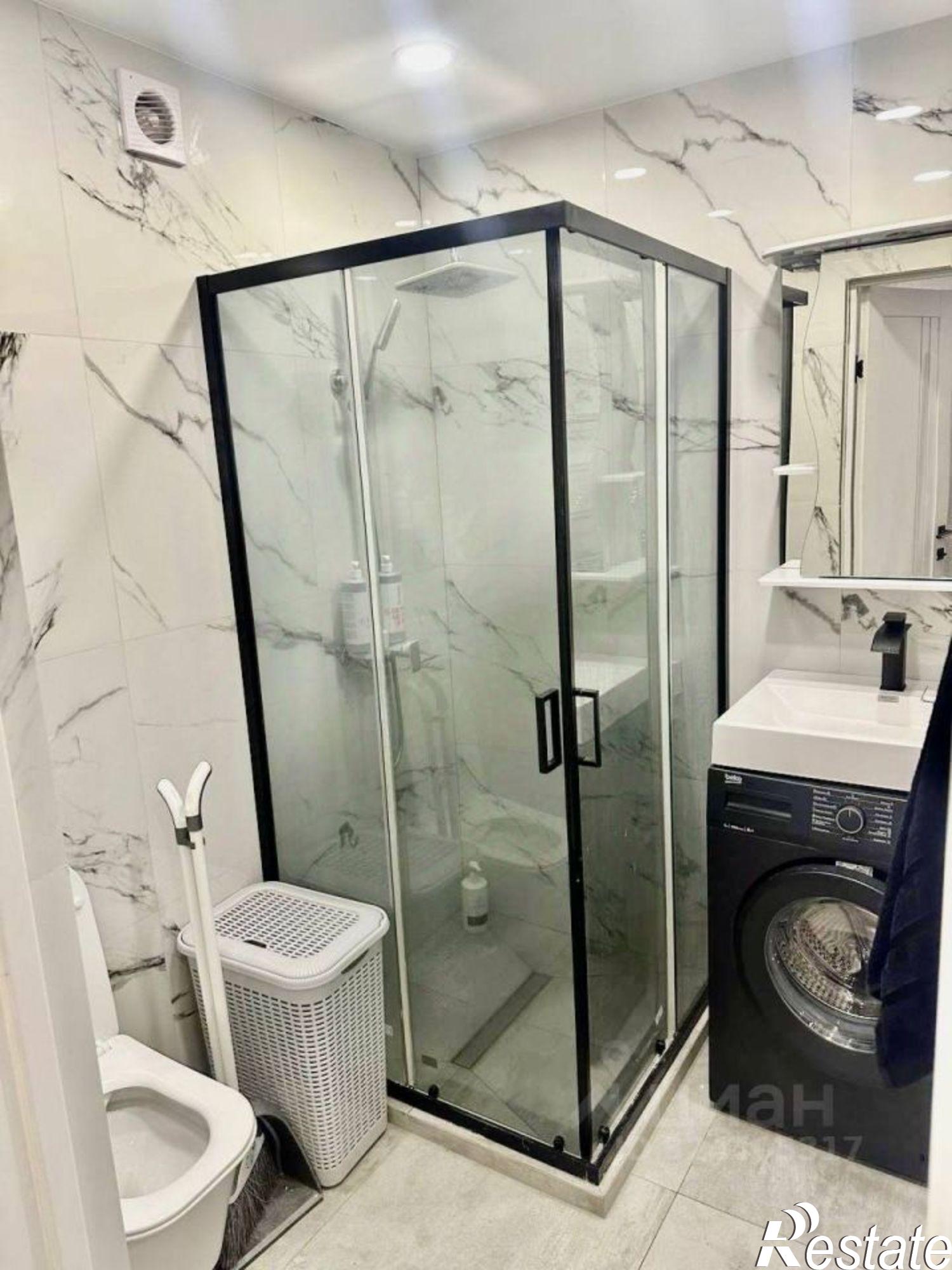 Купить квартиру за 10 000 000 рублей на Московский проспект, 106