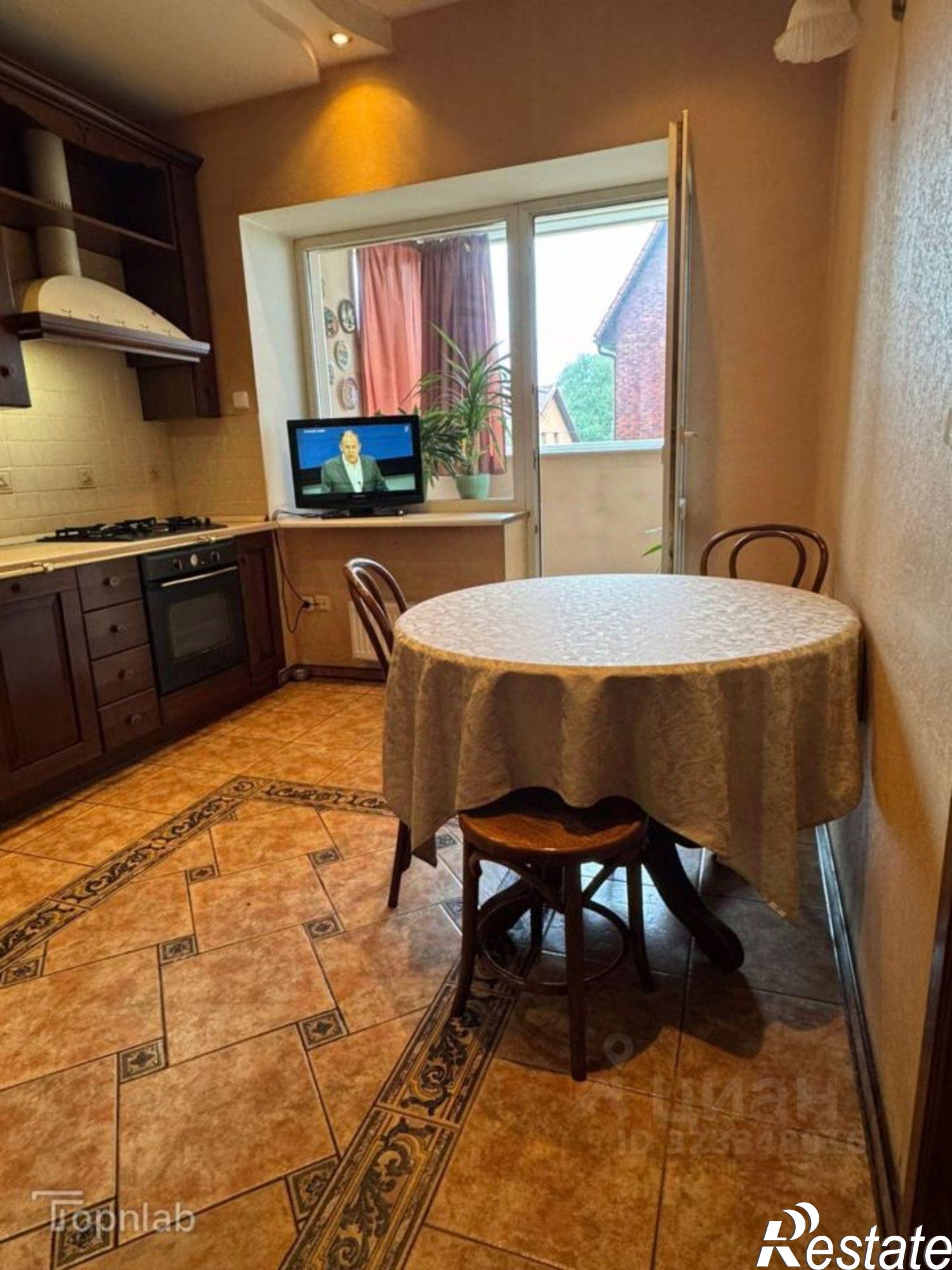 Купить квартиру за 15 300 000 рублей на Ростовская улица, 9