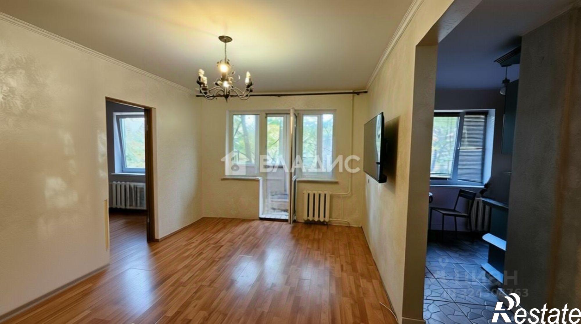 Купить квартиру за 5 300 000 рублей на ул 1812 года, 77