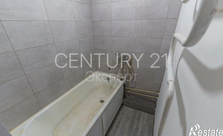 3-комн квартира Лужская улица, 40А,  д. 40А