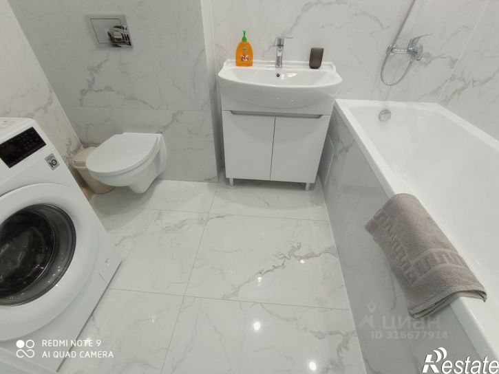 2-комн квартира ул Старокаменная, 3,  д. 3