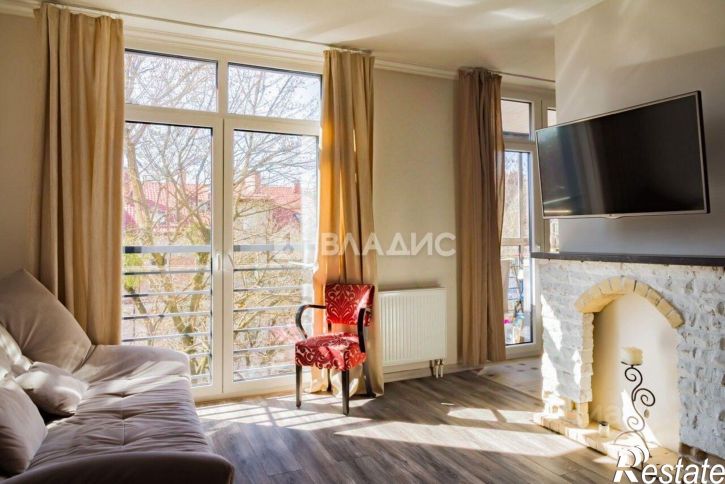 1-комн квартира ул Космонавта Леонова, 55 4,  д. 55 4,  к. 4