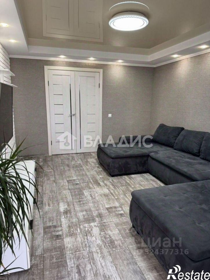 3-комн квартира улица Генерал-лейтенанта Захарова, 46,  д. 46