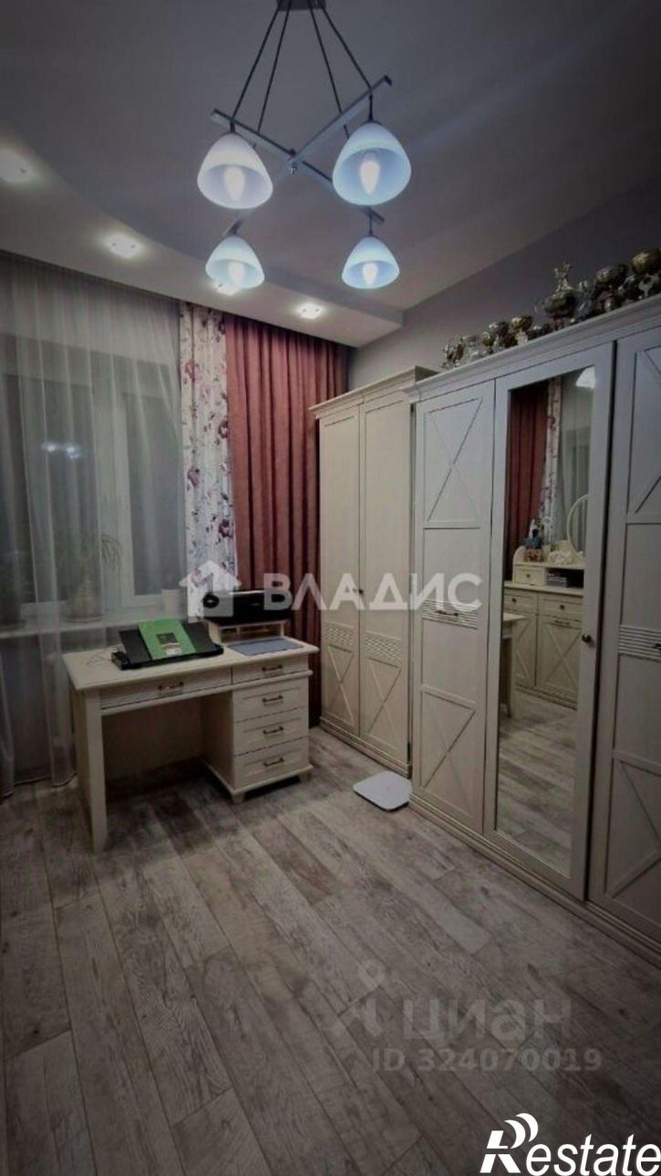 3-комн квартира Зоологическая улица, 69,  д. 69