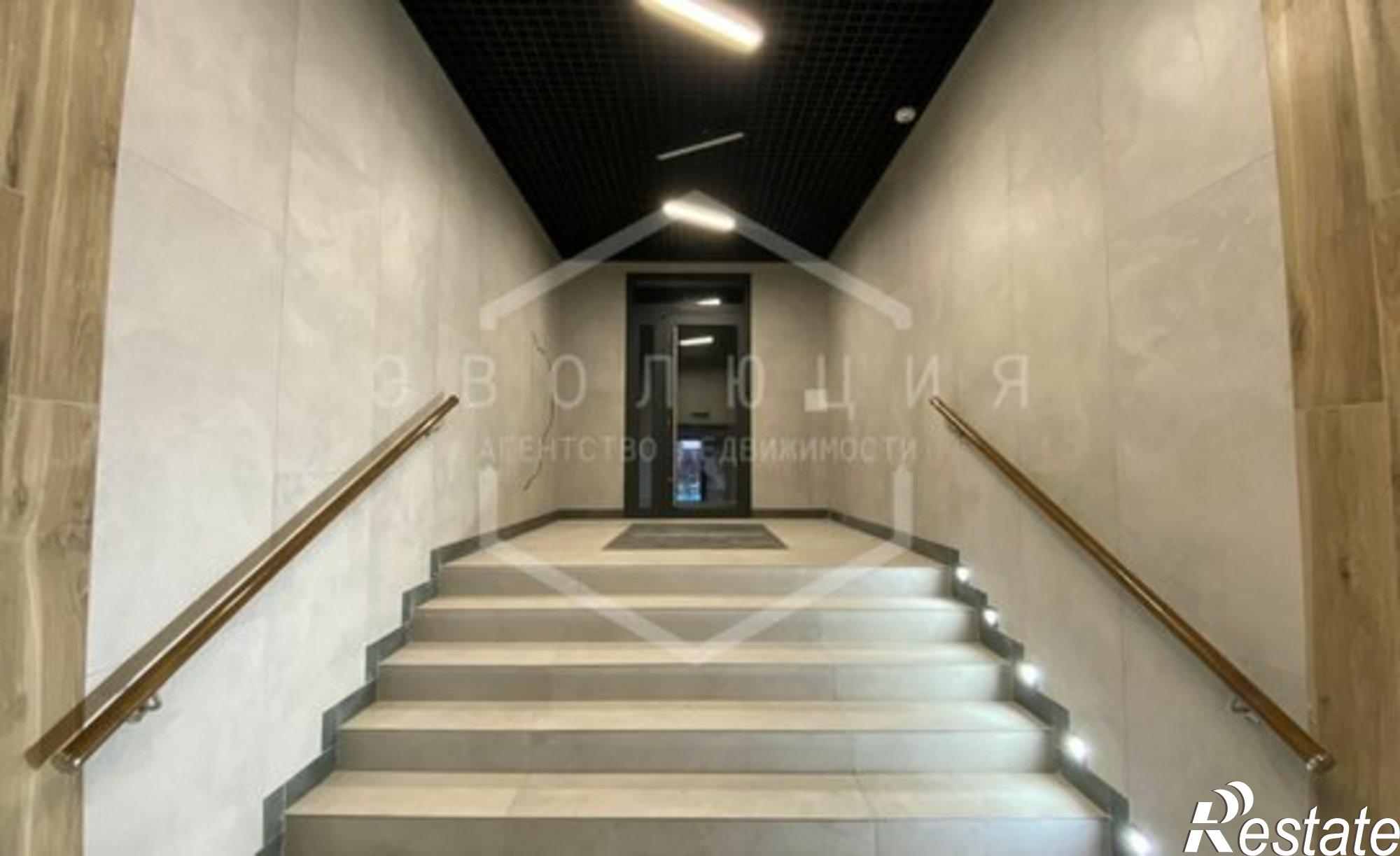 Купить квартиру за 5 900 000 рублей на улица Героя России Катериничева, 7