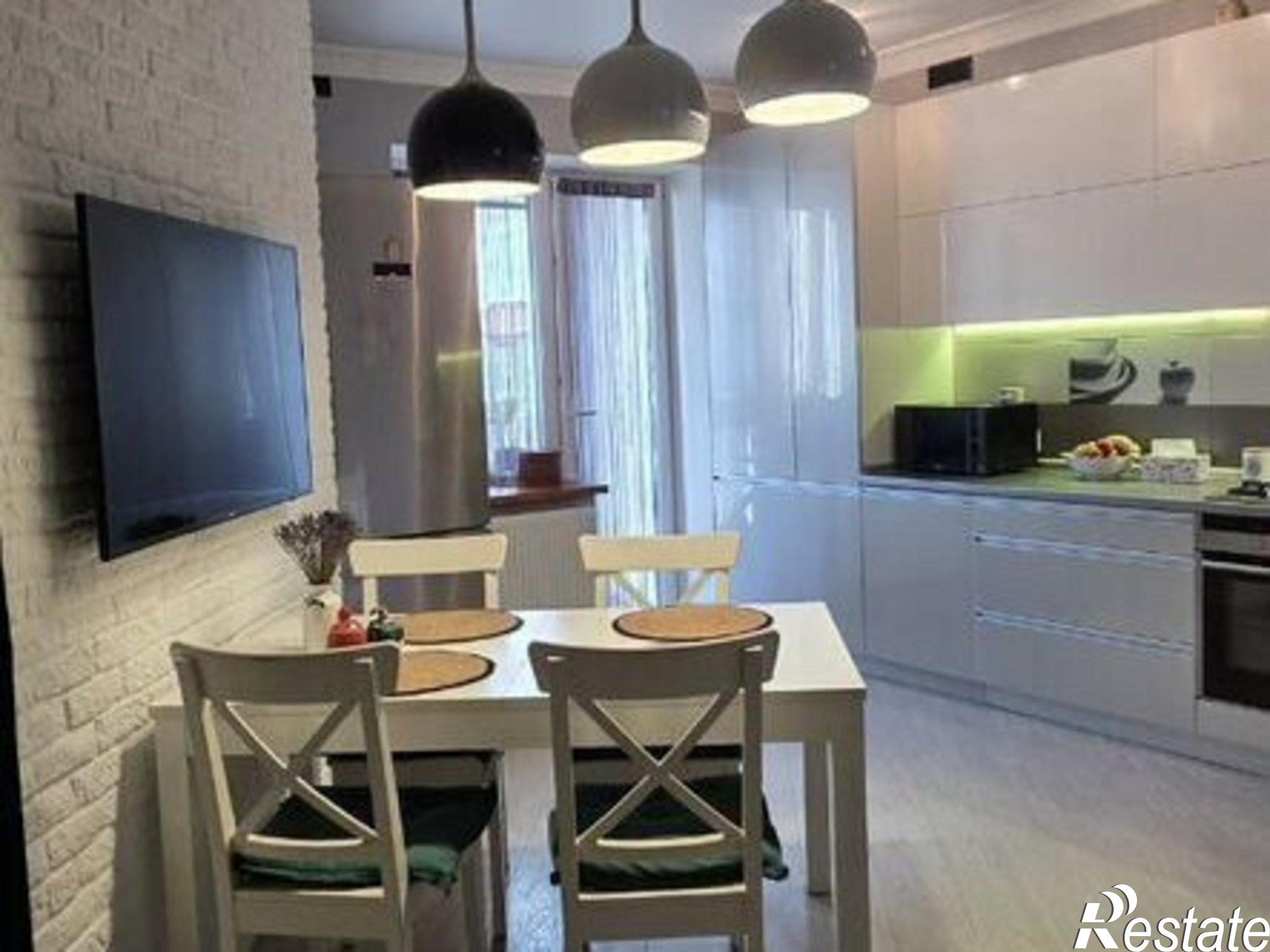 Купить квартиру за 8 500 000 рублей на ул Жиленкова, 7