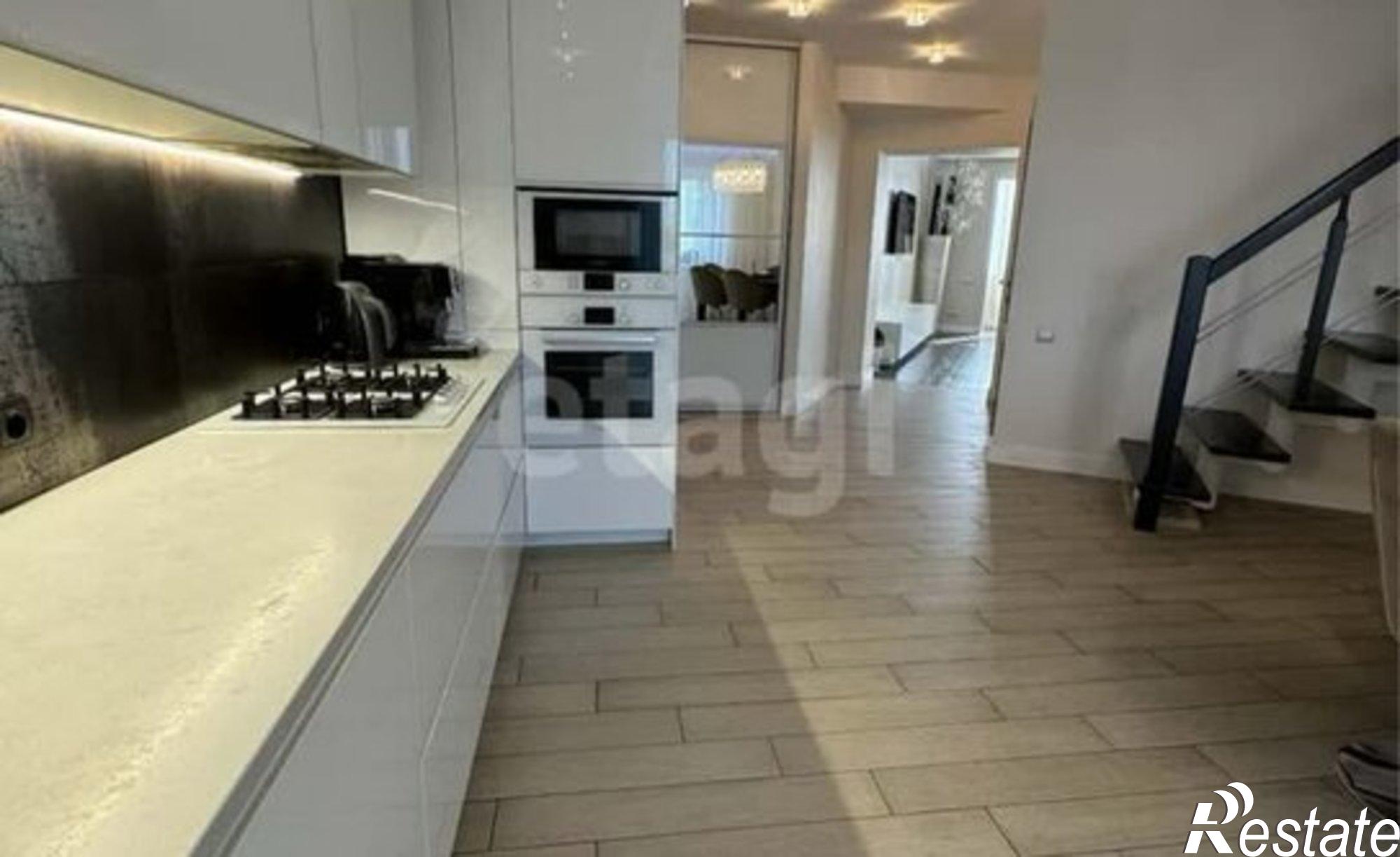 Купить квартиру за 14 300 000 рублей на улица Нансена, 68