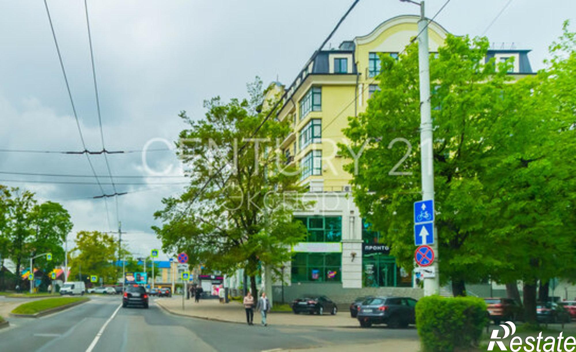 Купить квартиру за 21 000 000 рублей на проспект Мира, 84