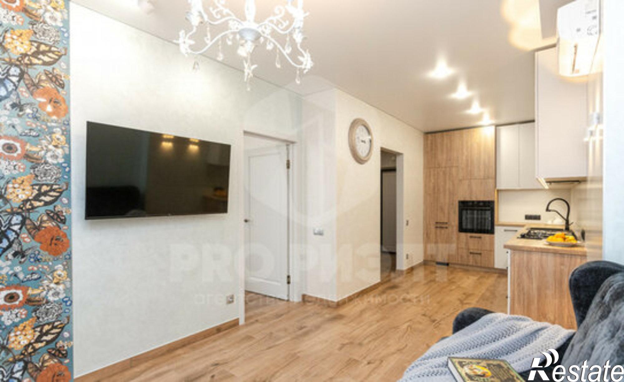 Купить квартиру за 9 550 000 рублей на Закатная улица, 29К2