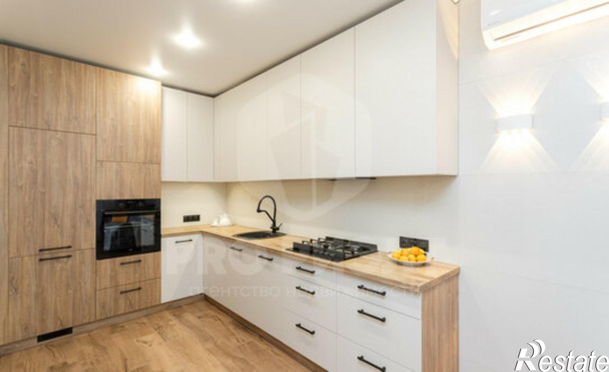 Купить квартиру за 9 550 000 рублей на Закатная улица, 29К2