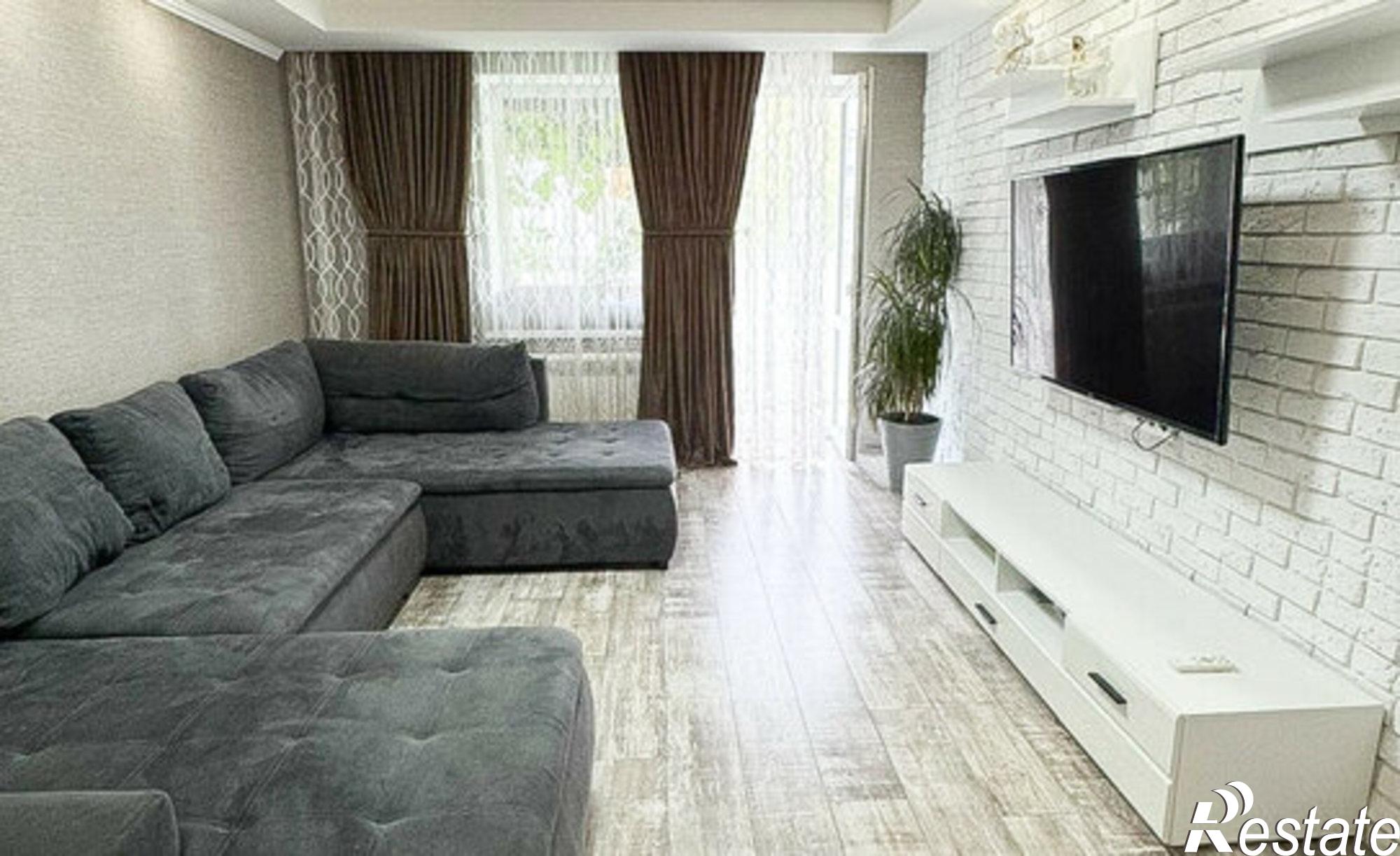 Купить квартиру за 9 700 000 рублей на ул Каштановая аллея, 178