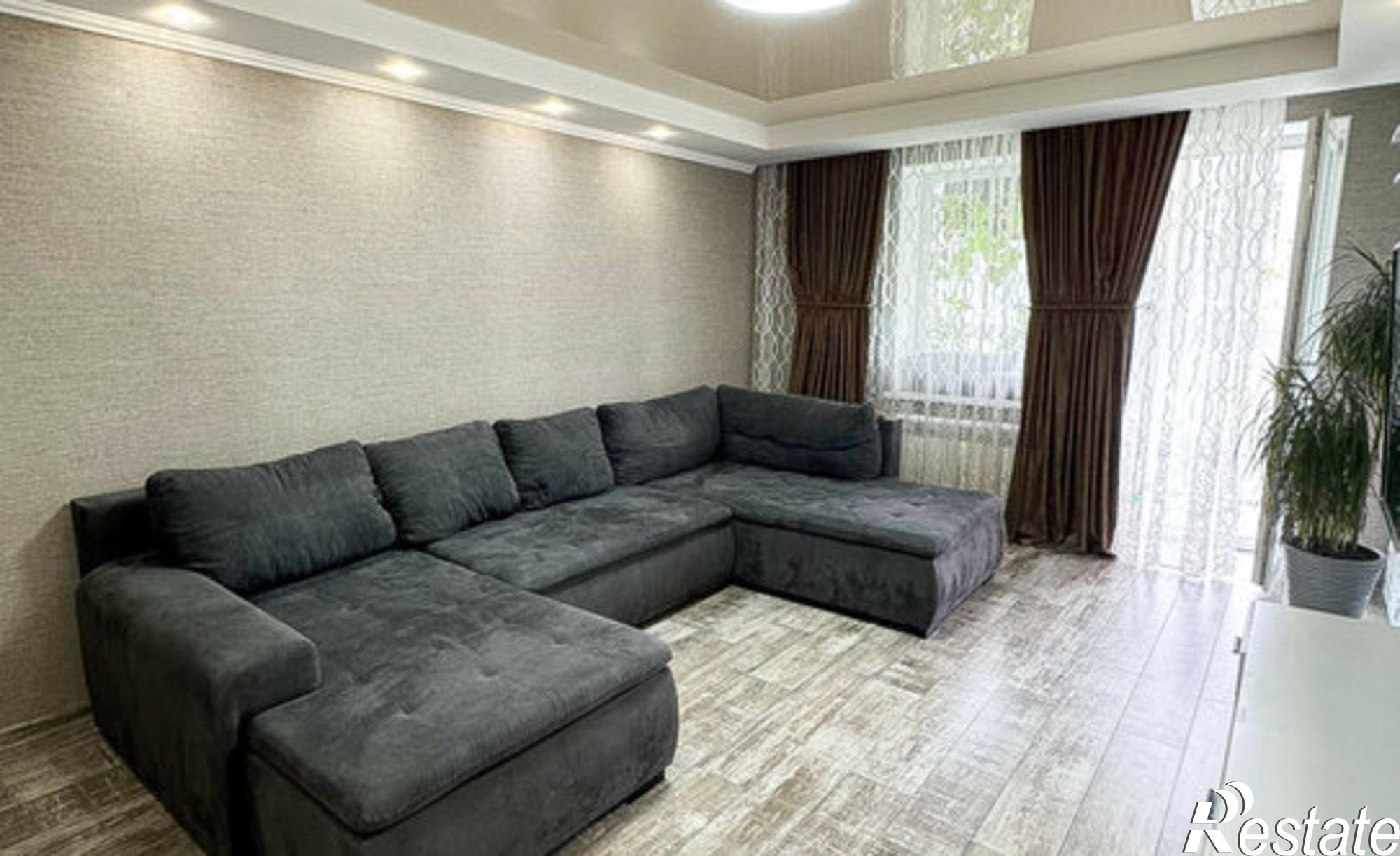 Купить квартиру за 9 700 000 рублей на ул Каштановая аллея, 178