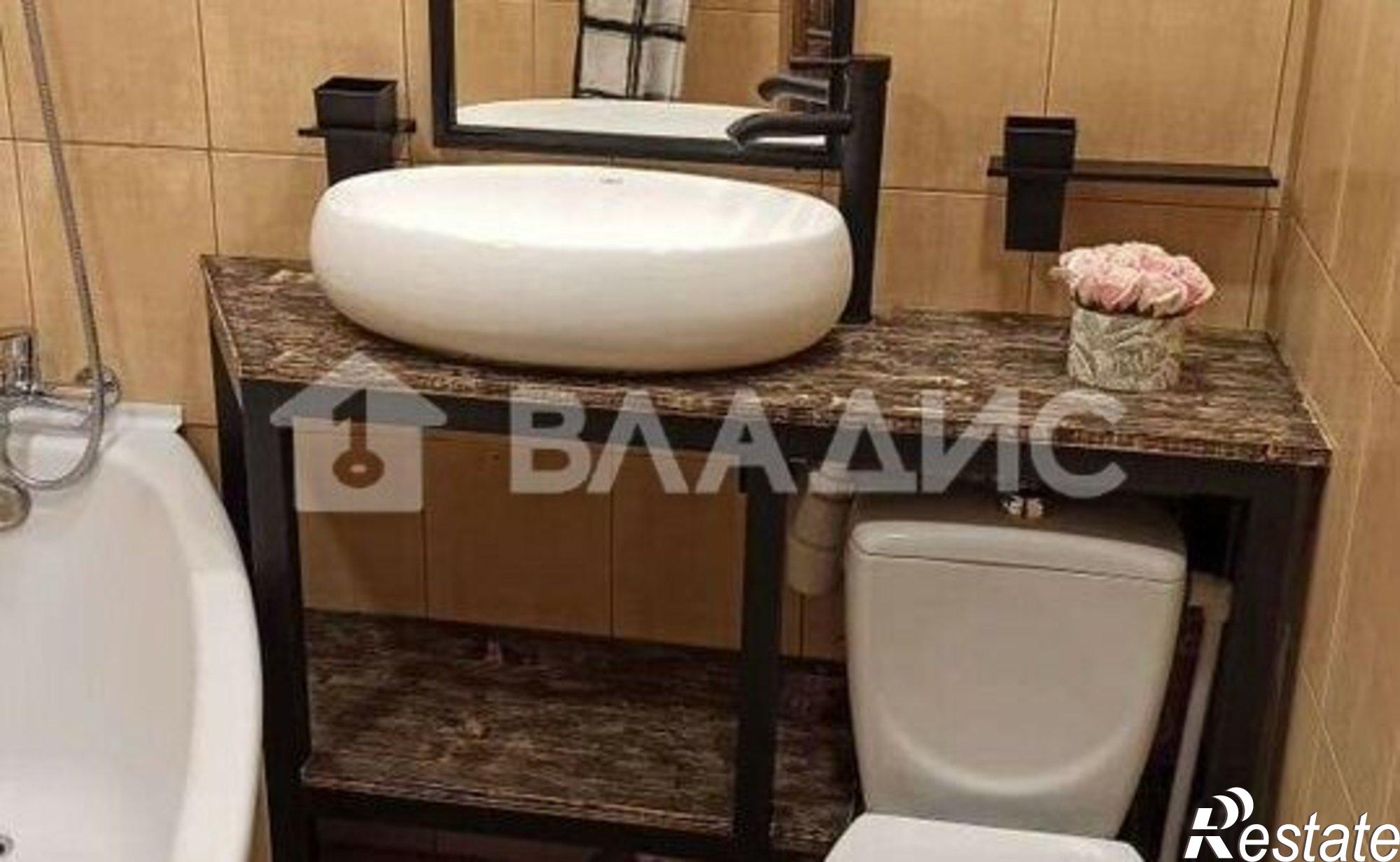 Купить квартиру за 4 250 000 рублей на ул Калужская, 6