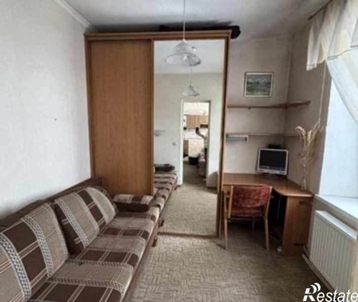 2-комн квартира Коммунистическая улица, 12,  д. 12