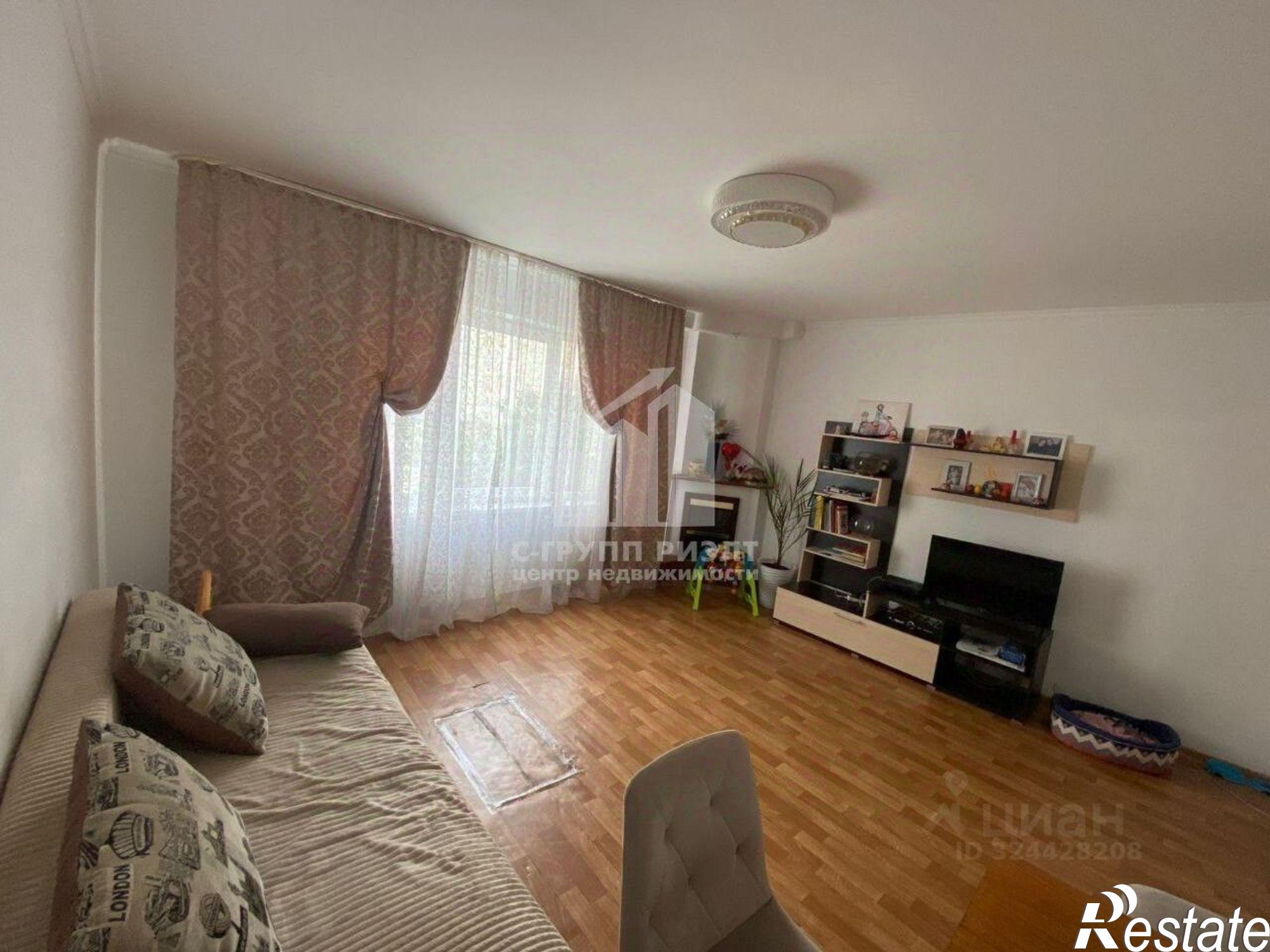 Купить квартиру за 9 400 000 рублей на улица Гайдара, 125