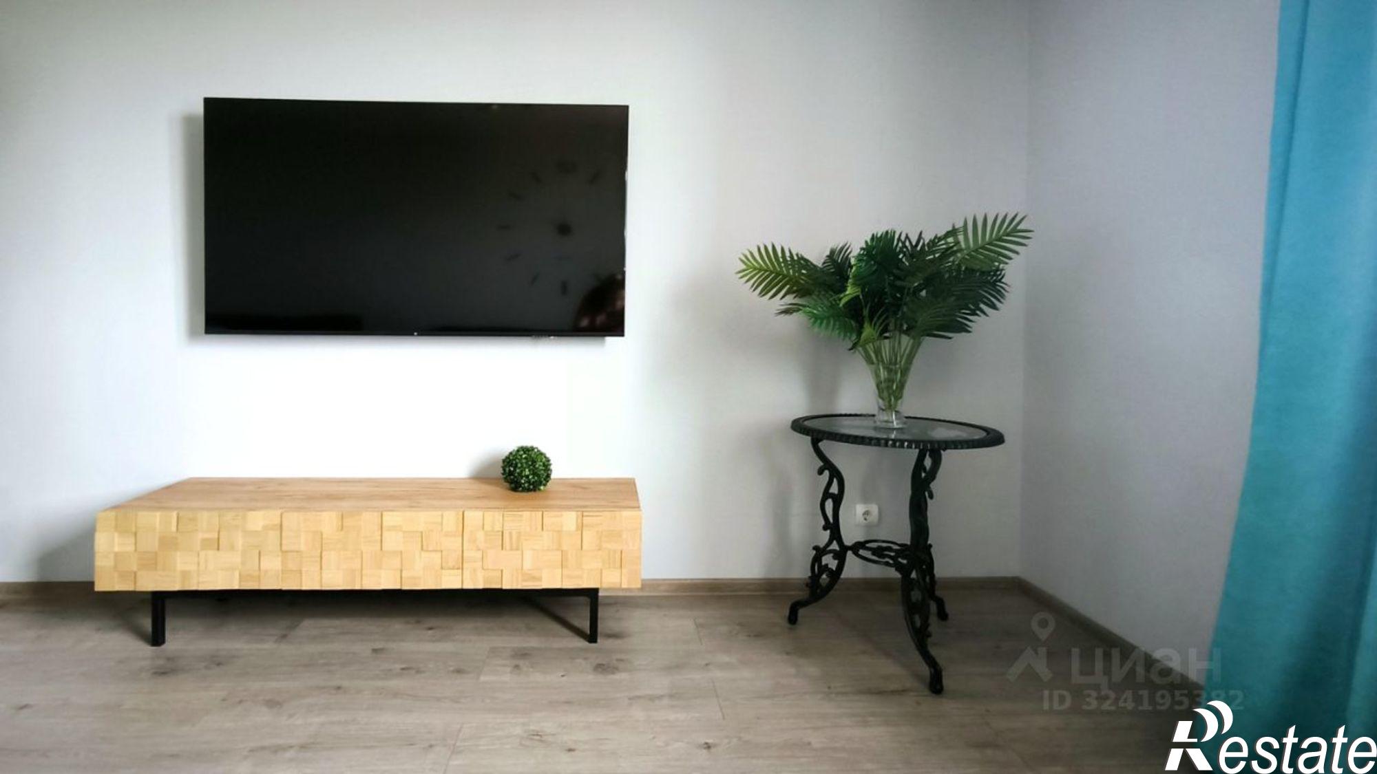 Сдать квартиру за 35 000 рублей на ул Б.Хмельницкого, 50