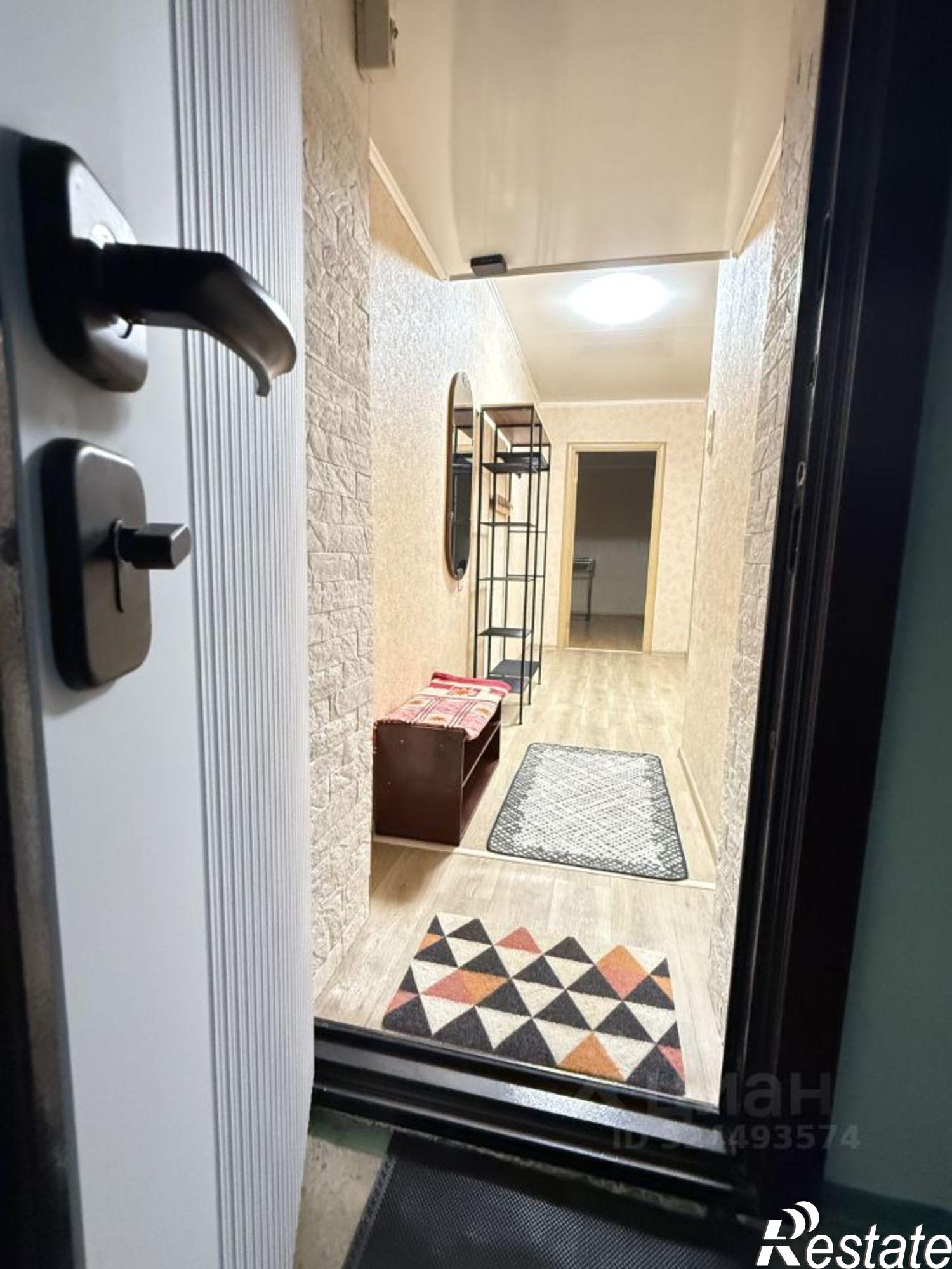 Сдать квартиру за 40 000 рублей на наб Адмирала Трибуца, 65