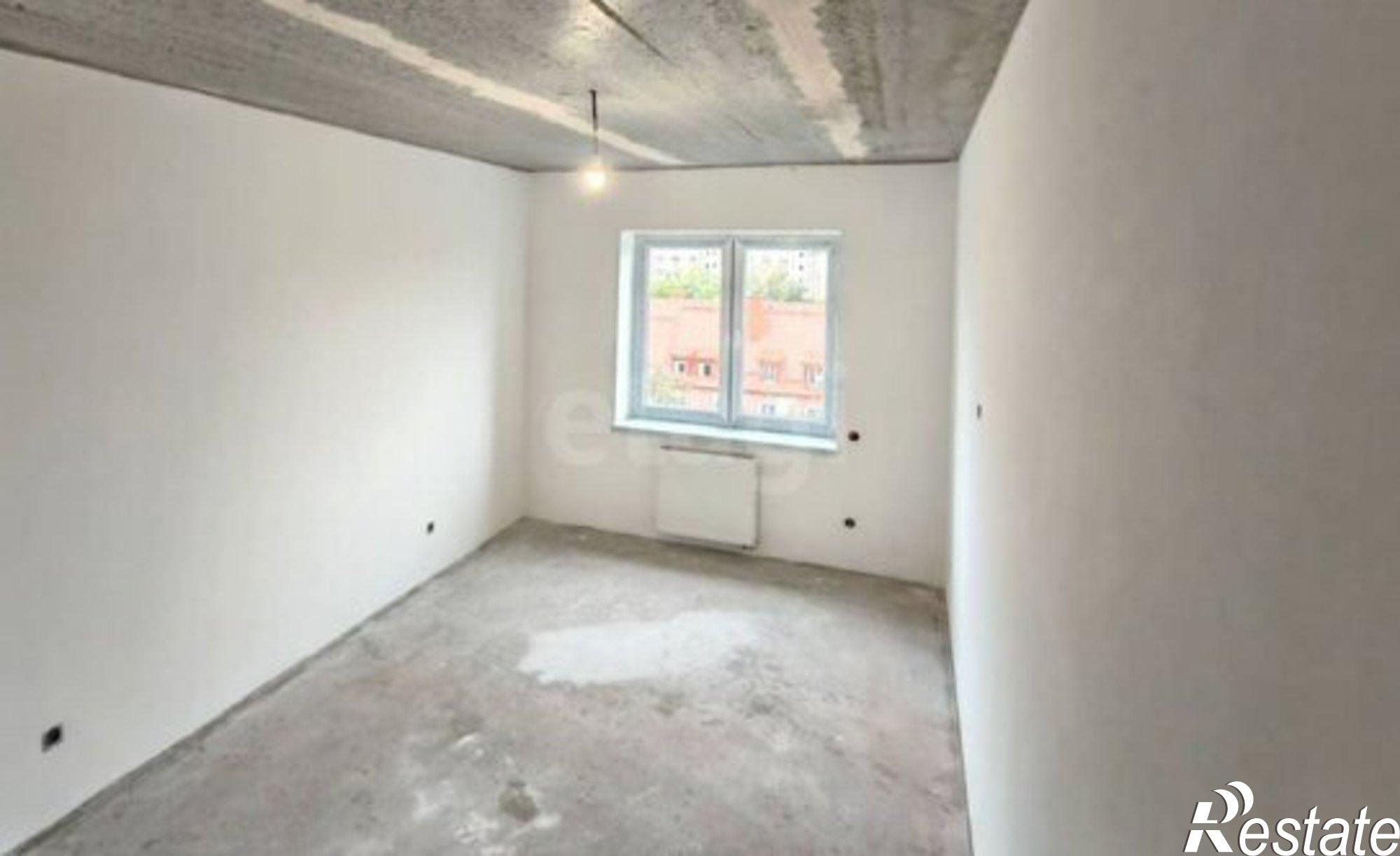 Купить квартиру за 10 000 000 рублей на Старокаменная улица, 3