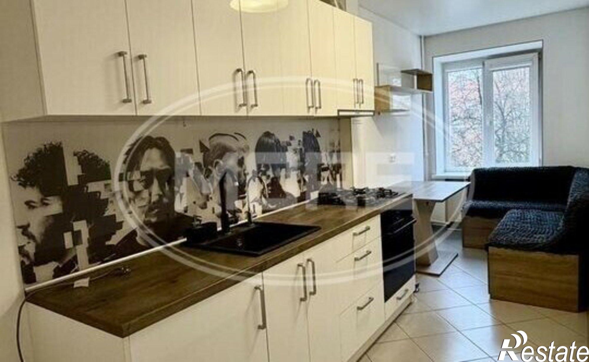 Купить квартиру за 6 350 000 рублей на ул Полковника Сафронова, 3