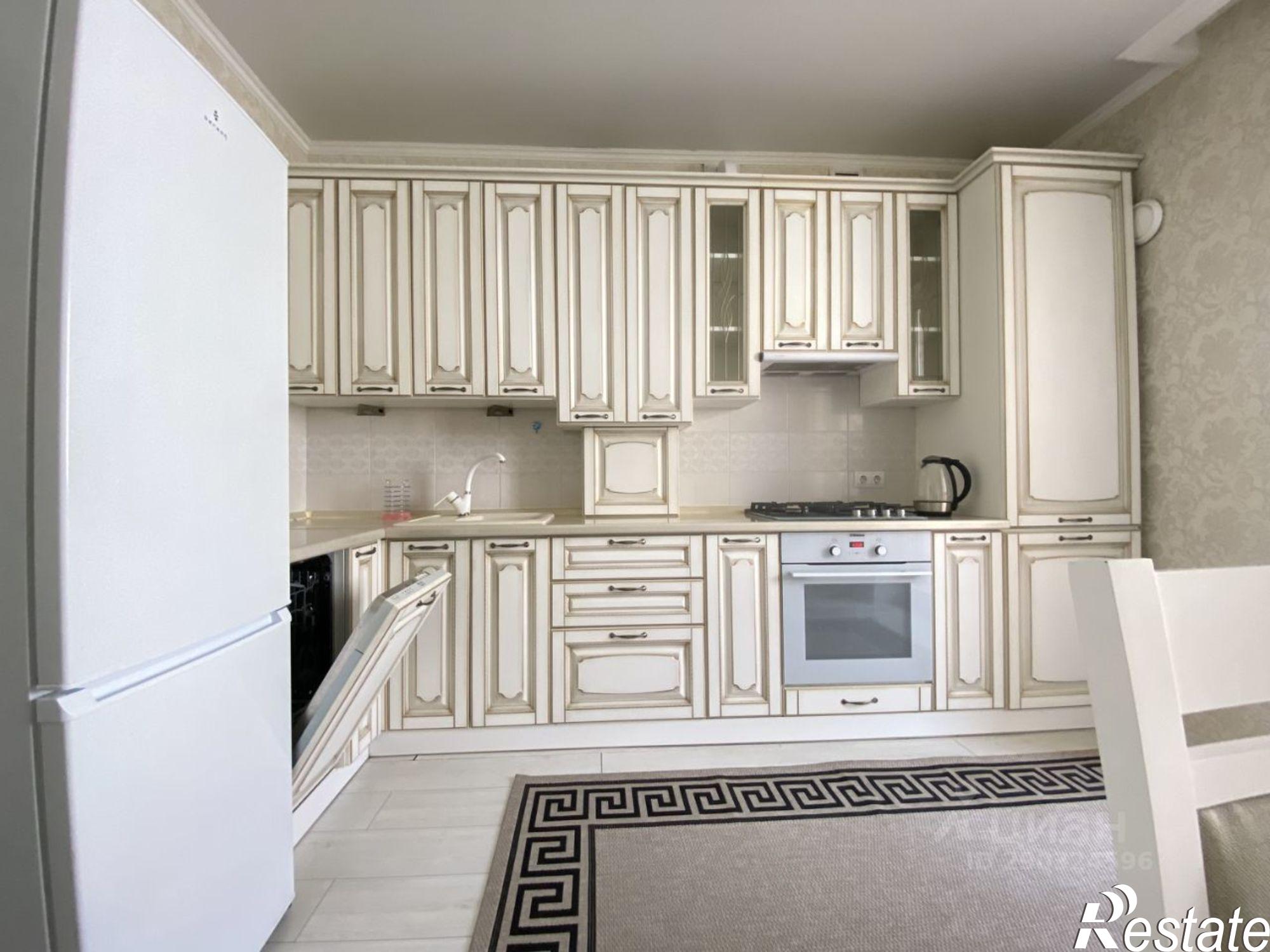 Сдать квартиру за 30 000 рублей на ул В.Денисова, 16 2