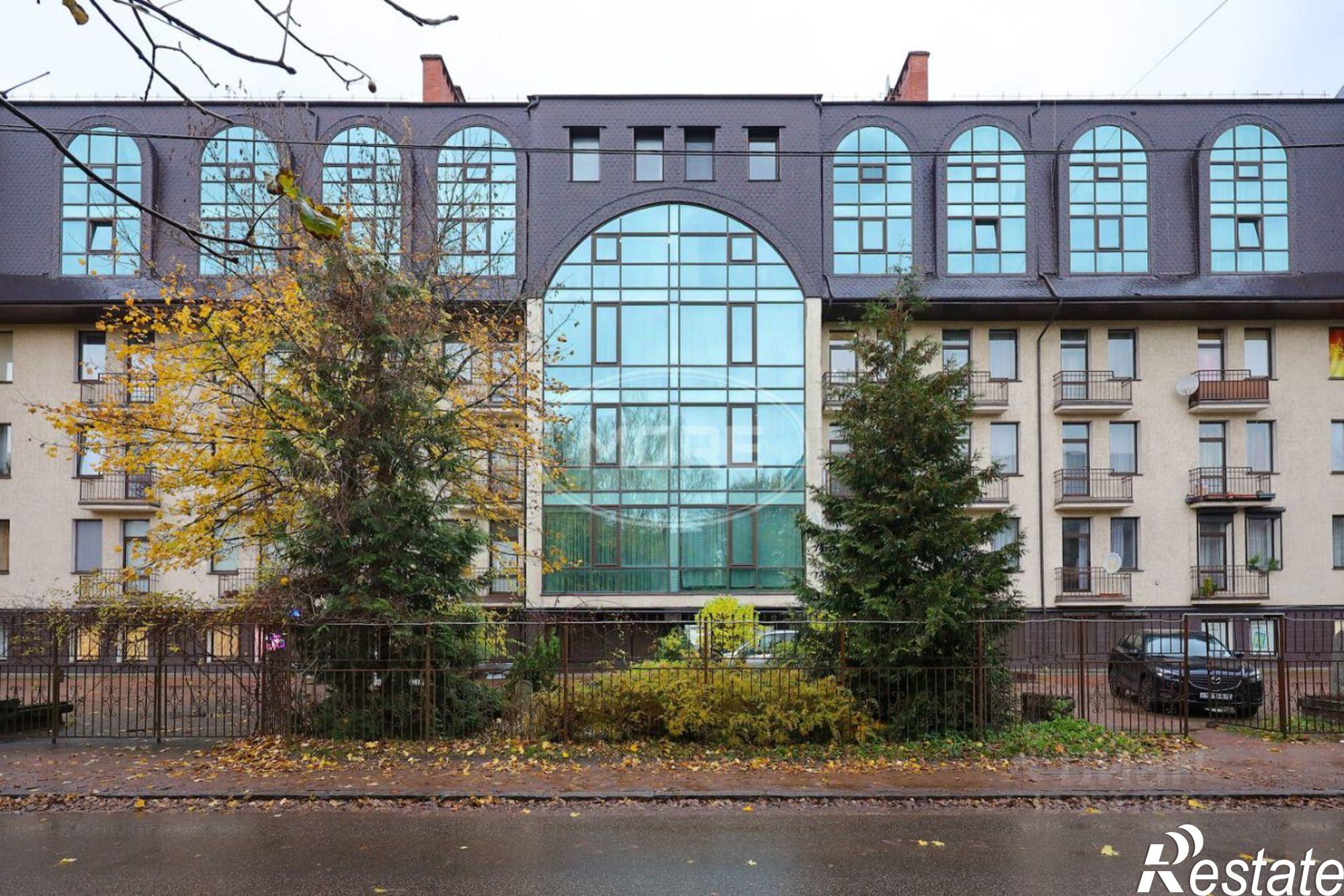 Купить квартиру за 17 900 000 рублей на улица Каштановая Аллея, 143И