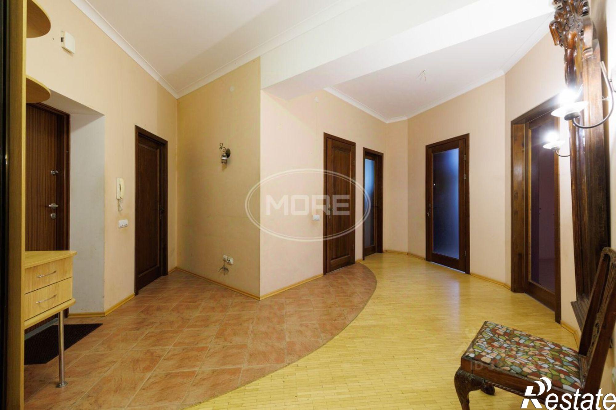 Купить квартиру за 17 900 000 рублей на улица Каштановая Аллея, 143И