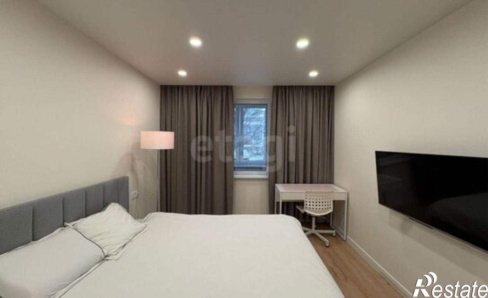 Купить квартиру за 9 900 000 рублей на Эпроновская улица, 27