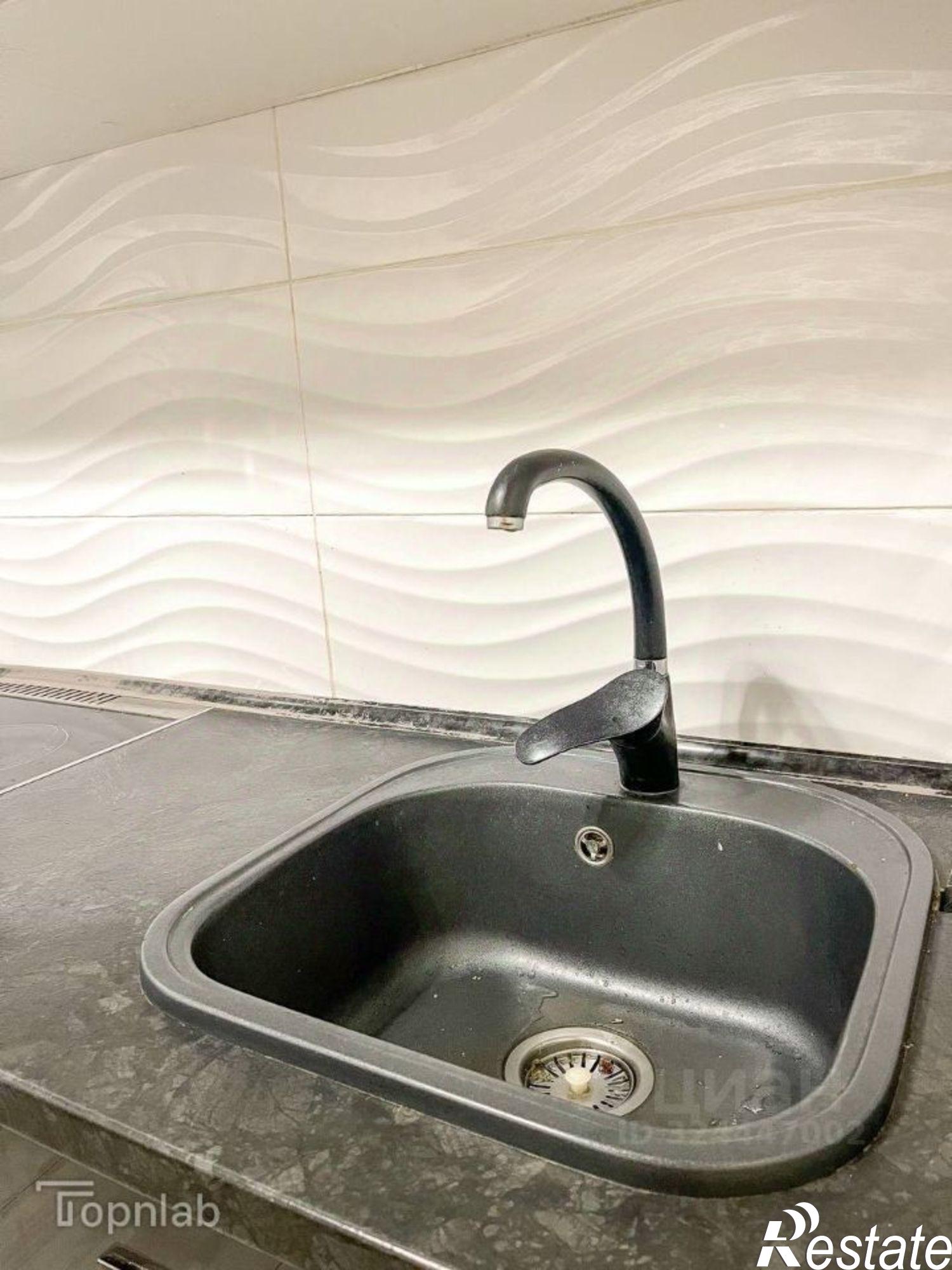 Купить квартиру за 8 200 000 рублей на ул Октябрьская, 25