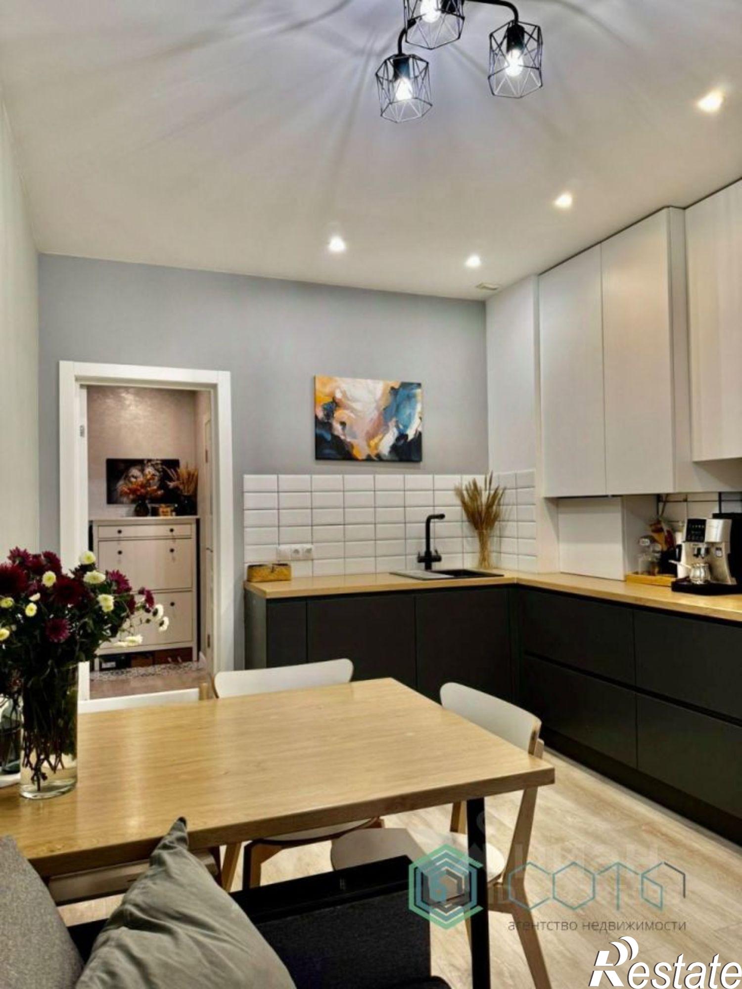 Купить квартиру за 7 600 000 рублей на Воздушный пер, 6