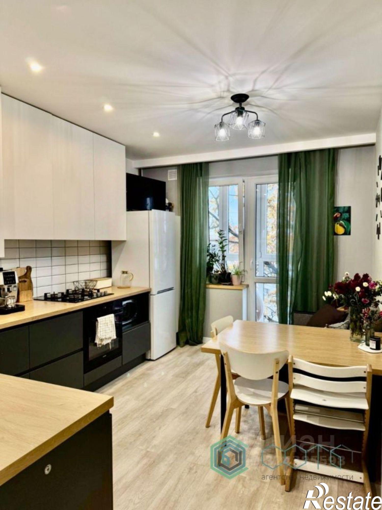 Купить квартиру за 7 600 000 рублей на Воздушный пер, 6