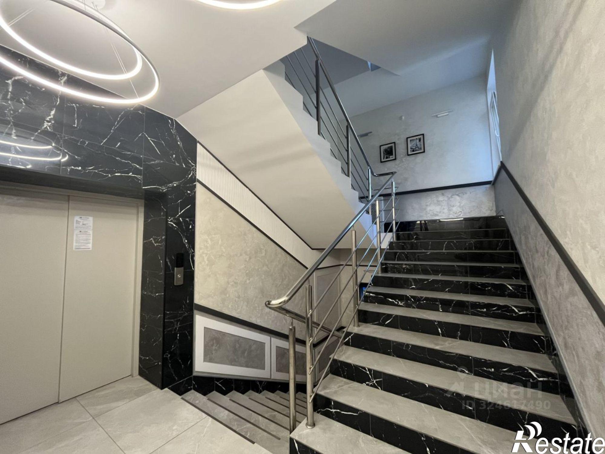 Купить квартиру за 24 000 000 рублей на улица Тенистая Аллея, 42В