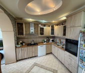 3-комн, 95кв м, этаж 5/6 ул Красносельская, 44