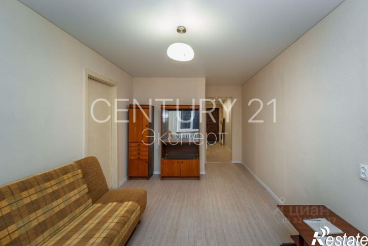 3-комн квартира Лужская улица, 40А,  д. 40А