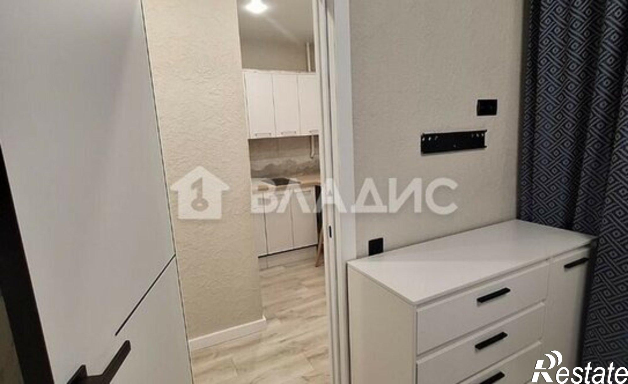 Купить квартиру за 5 600 000 рублей на ул Лейтенанта Яналова, 16А